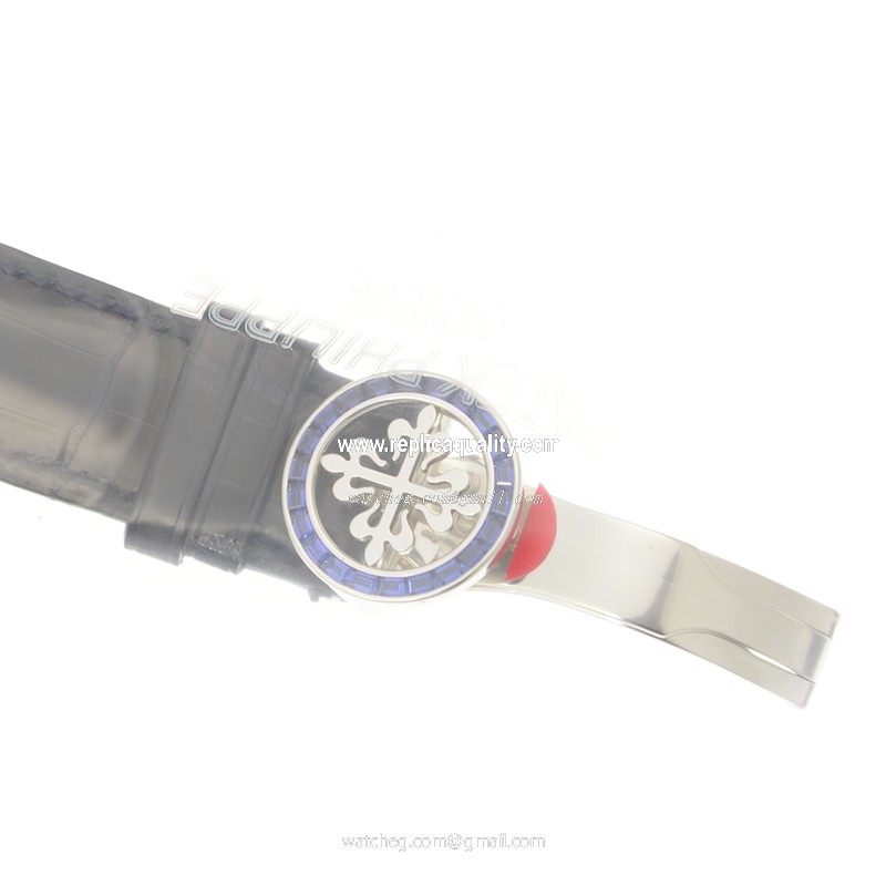 Patek Philippe 6104-11P-010 3