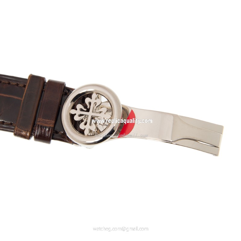 Patek Philippe 5230G-001 3