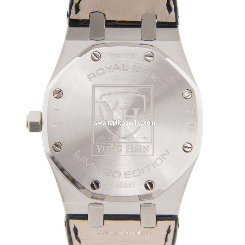 Audemars Piguet 26126BC.OO.D002CR.01 3