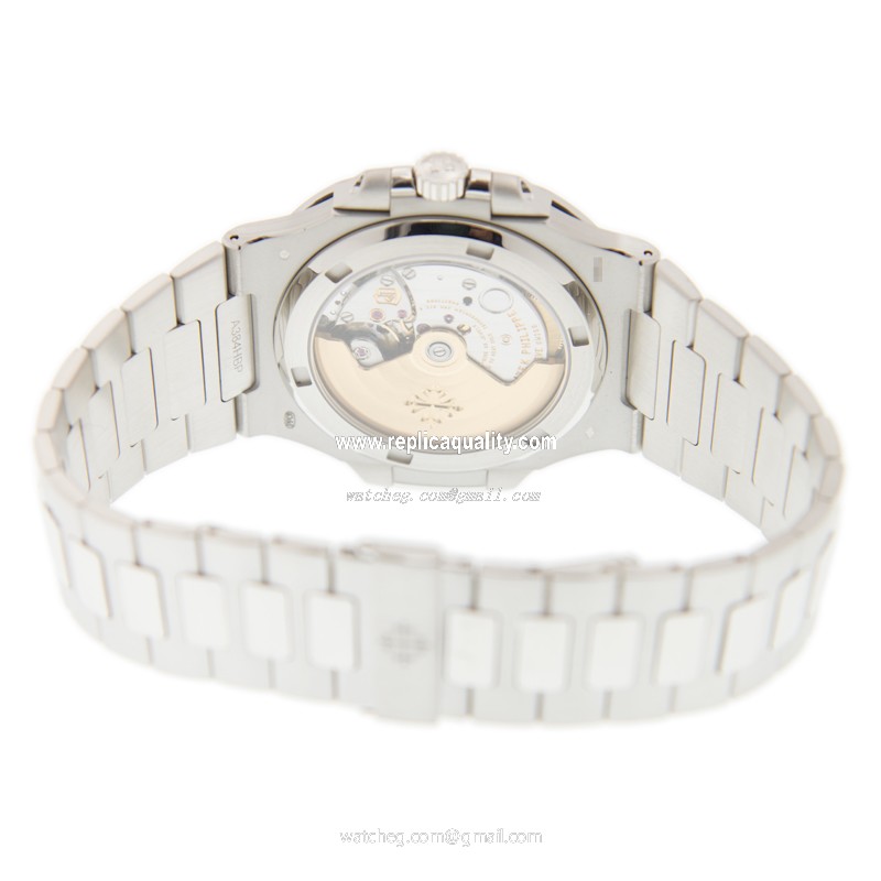 Patek Philippe 5711/1P-001 3