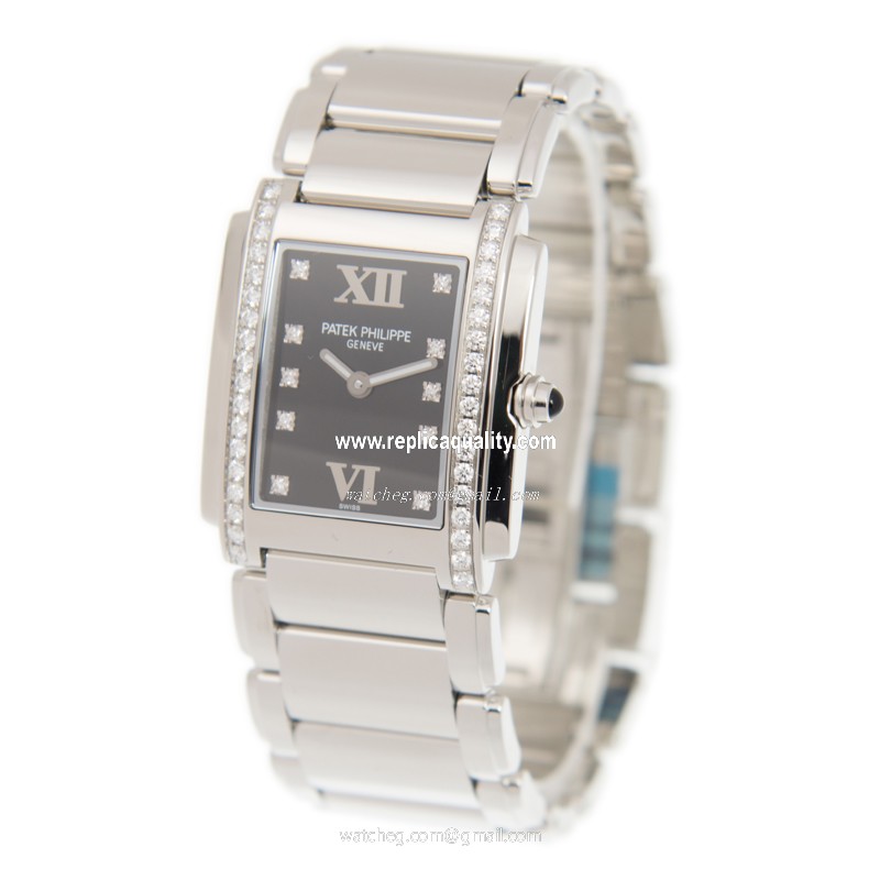 Patek Philippe 4910/10A-001 3