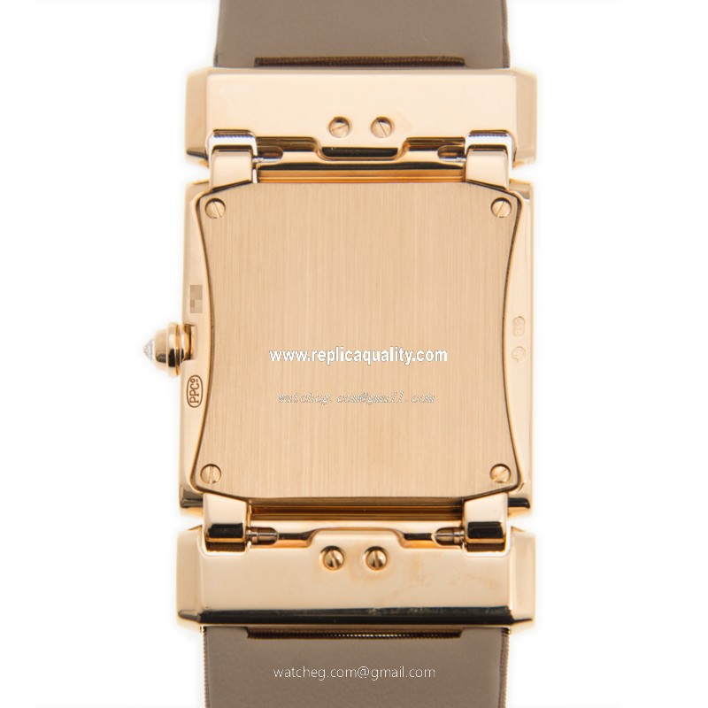 Patek Philippe 4920R-001 3
