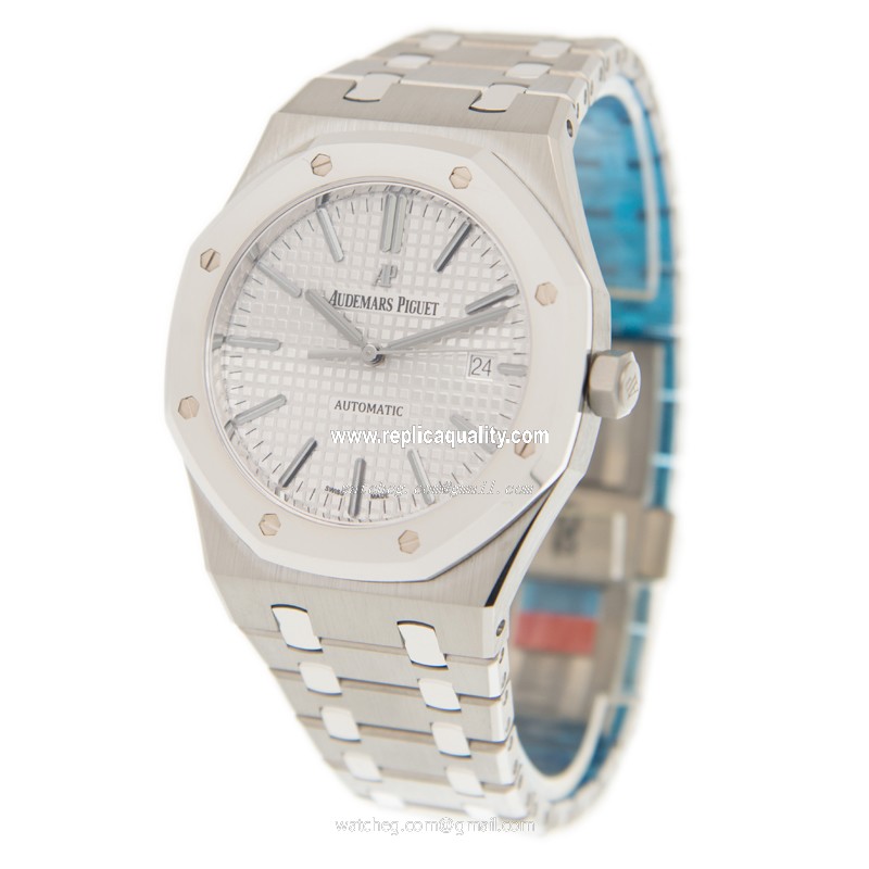 Audemars Piguet 15403IP.OO.1220IP.01 3