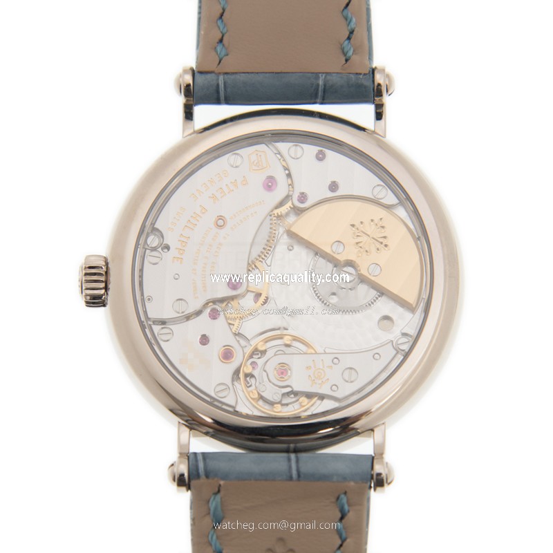 Patek Philippe 7200/50G-011 3