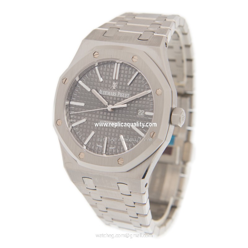 Audemars Piguet 15400ST.OO.1220ST.04 3