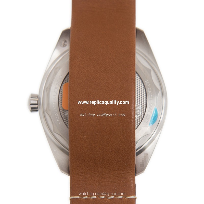 Omega 220.12.40.20.06.001 3