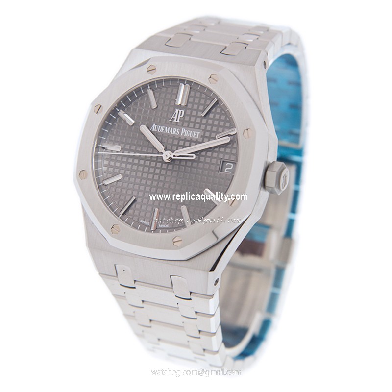 Audemars Piguet 15500ST.OO.1220ST.02  3