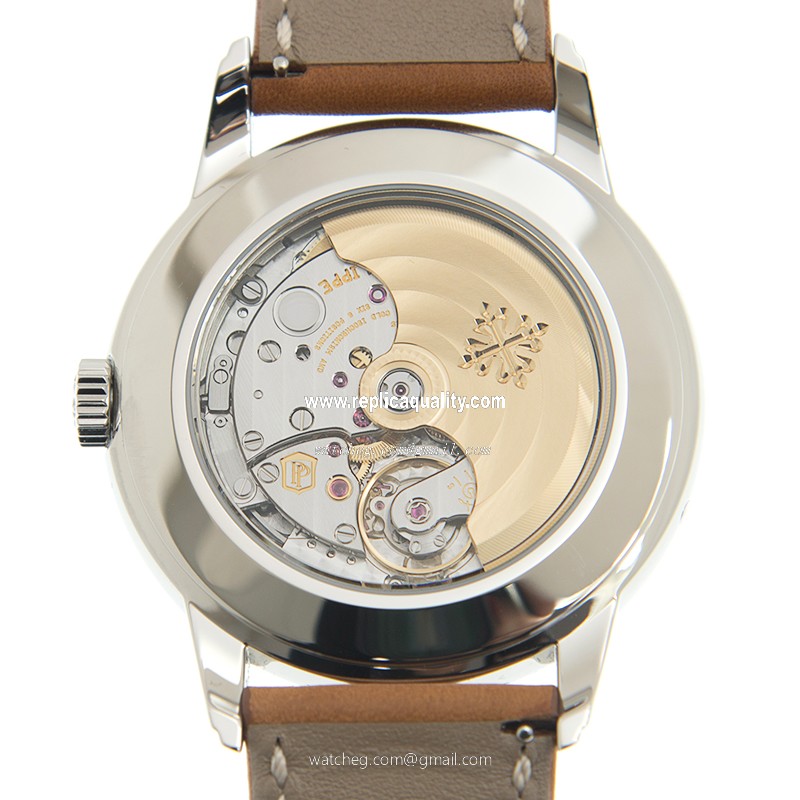 Patek Philippe 5212A-001 3