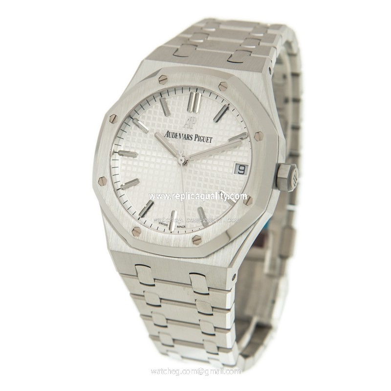 Audemars Piguet 15500ST.OO.1220ST.04   3