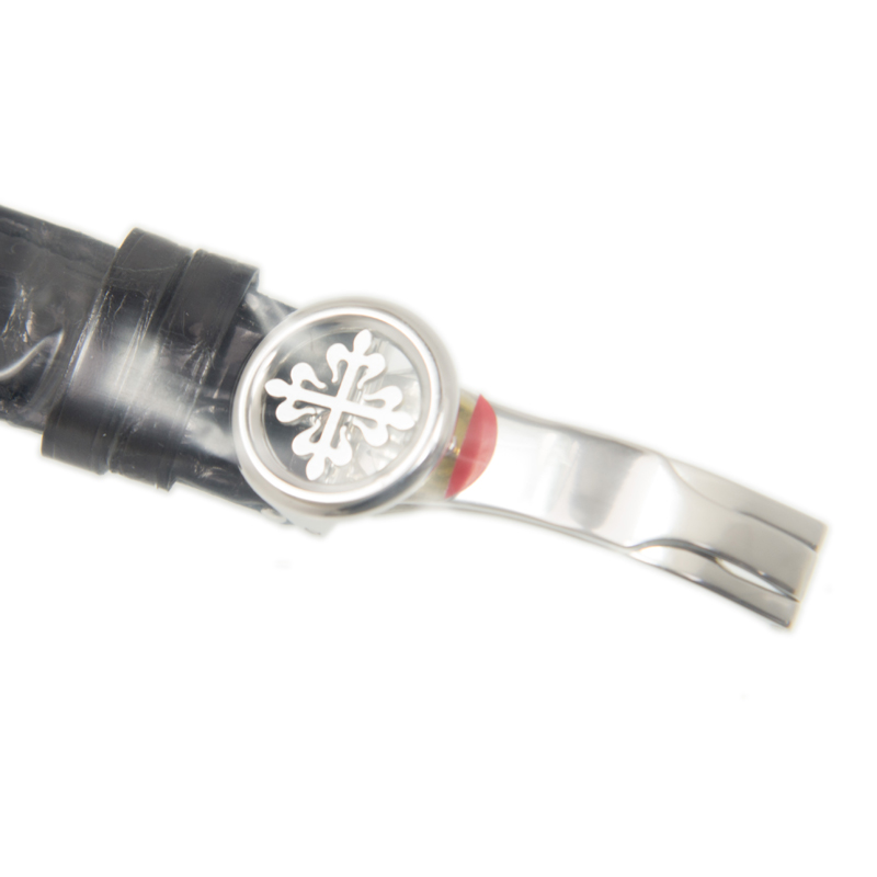 Patek Philippe 5216P-001  4