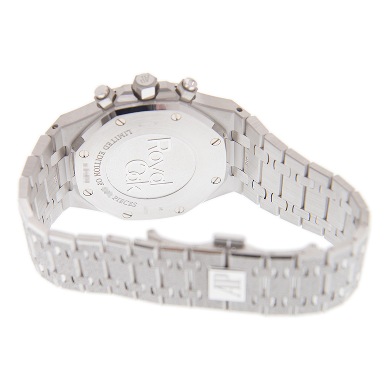 Audemars Piguet 26331BC.GG.1224BC.01 4