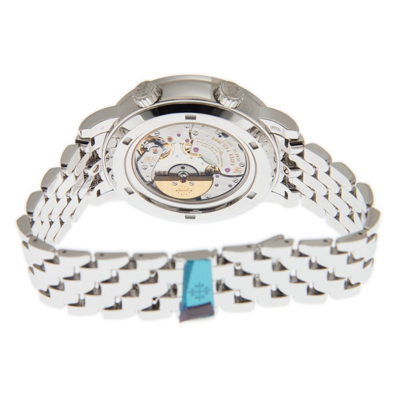 Patek Philippe 6104/1G-010 4
