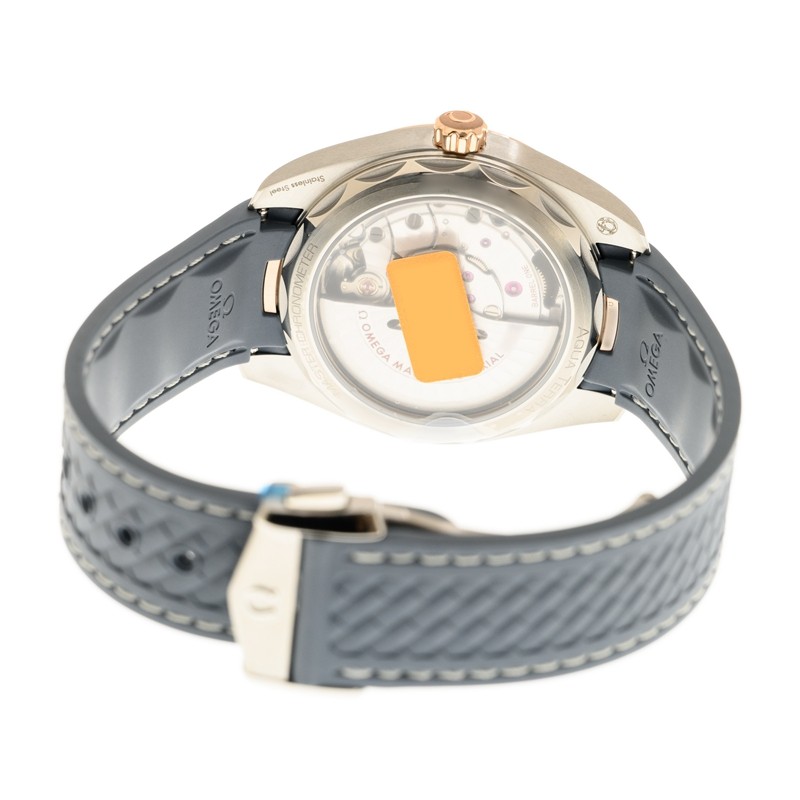 Omega 220.22.41.21.03.001 4