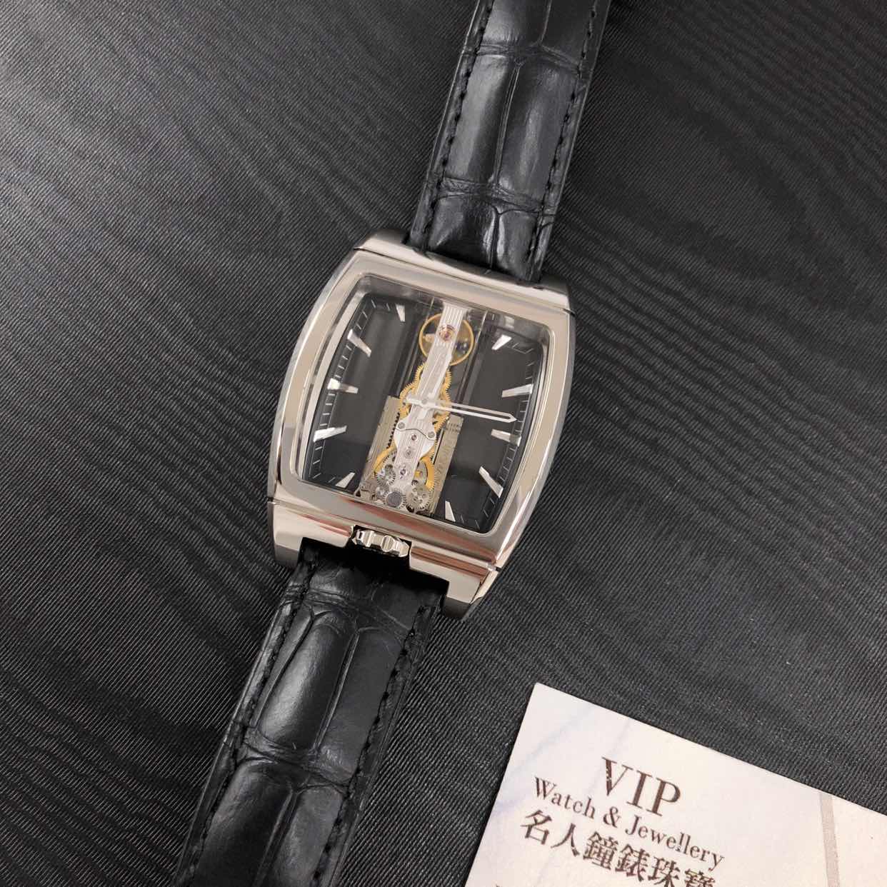 Corum 113.770.56-0001 GD02 4