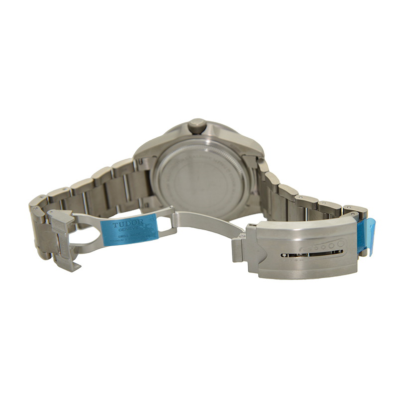 Tudor 25600TB 5