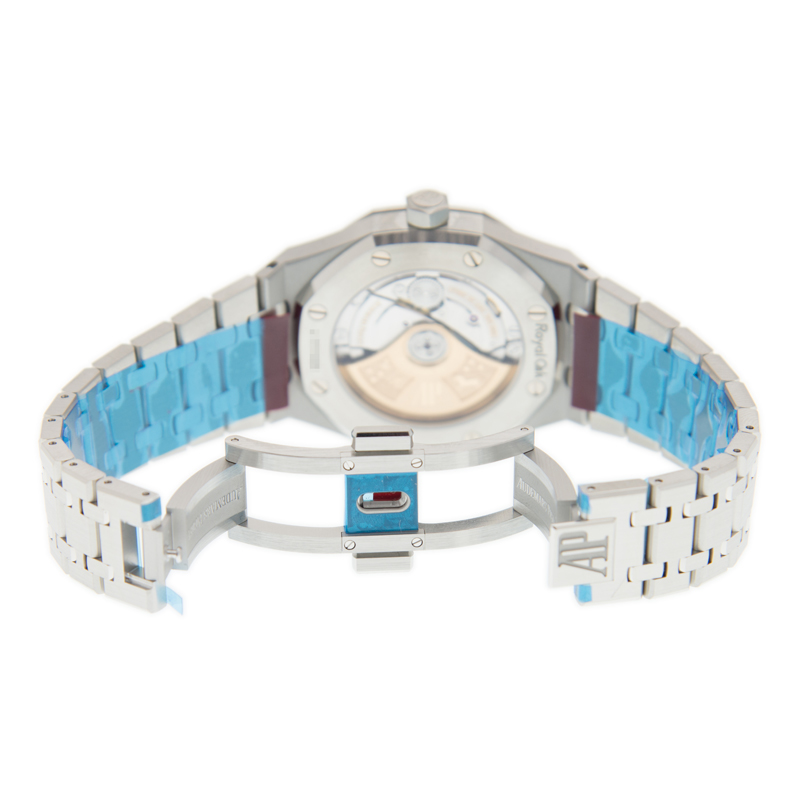 Audemars Piguet 15450ST.OO.1256ST.03  5