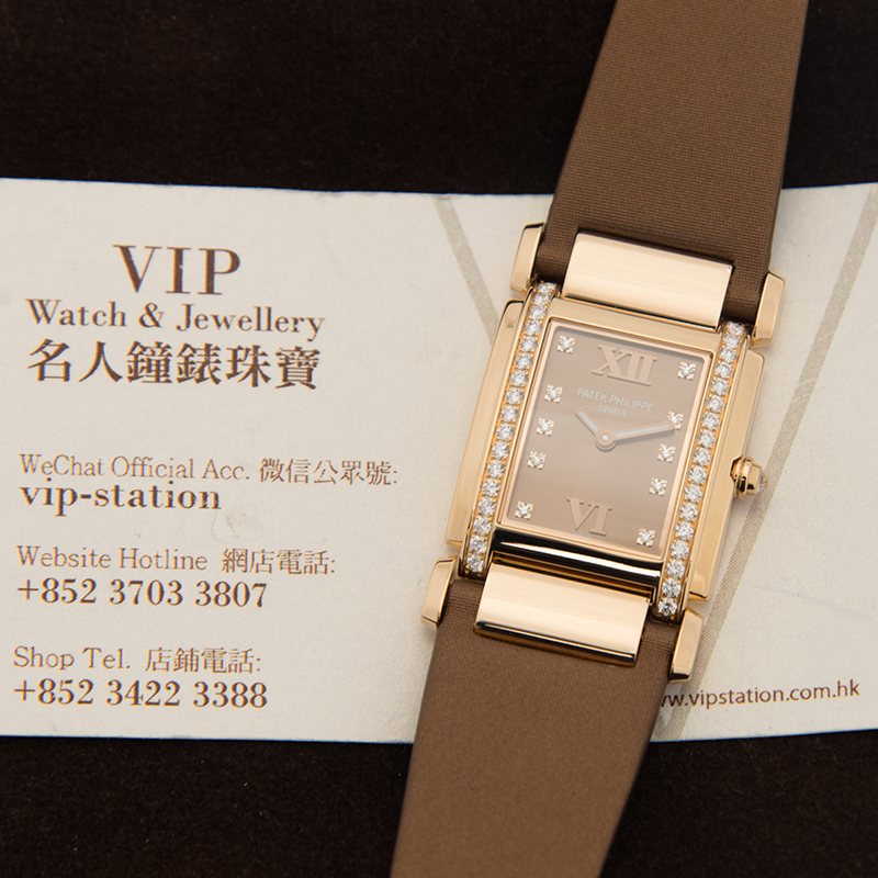Patek Philippe 4920R-001 5