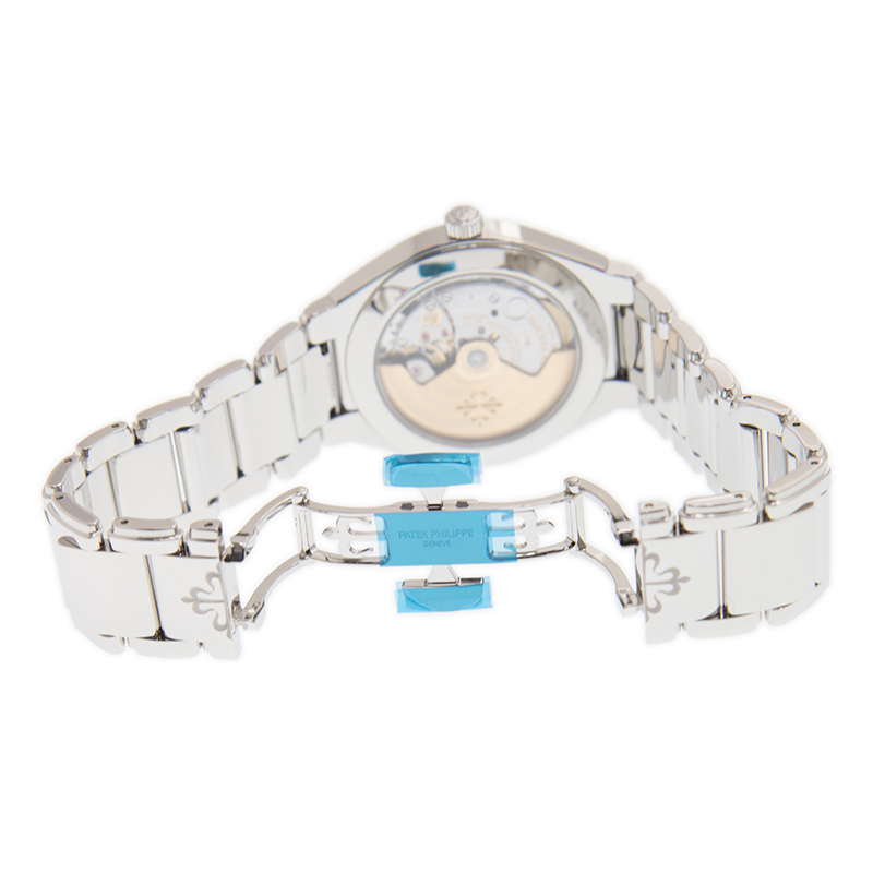 Patek Philippe 7300-1200A-010 5