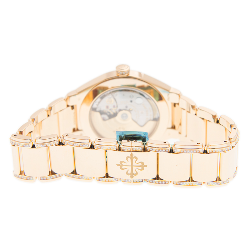 Patek Philippe 7300/1201R-001 5