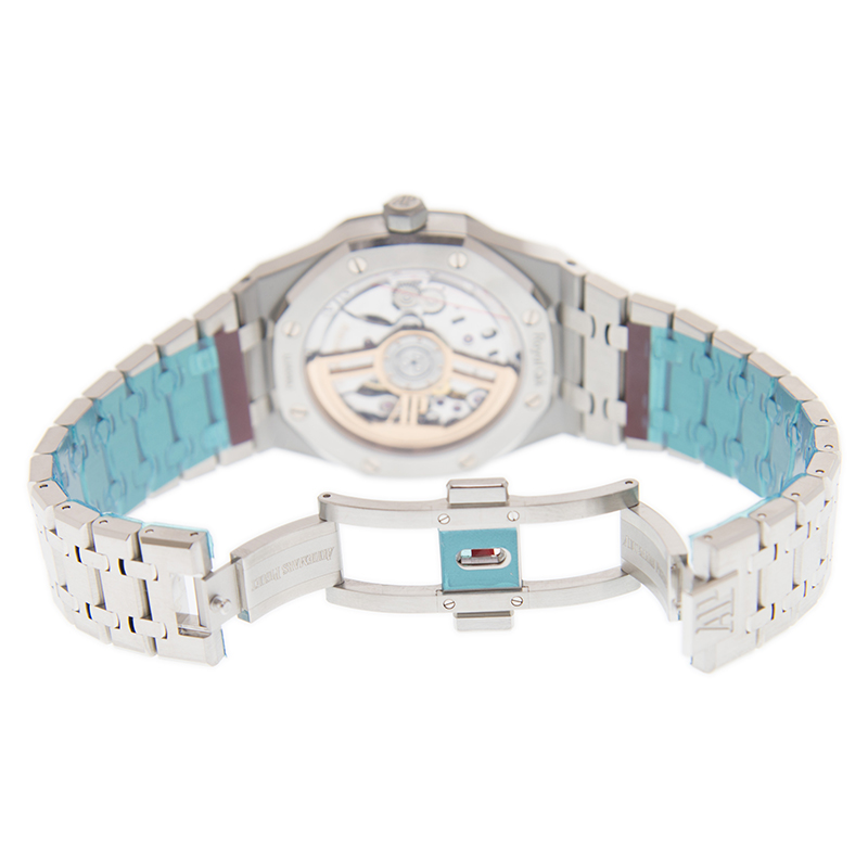 Audemars Piguet 15500ST.OO.1220ST.03 5