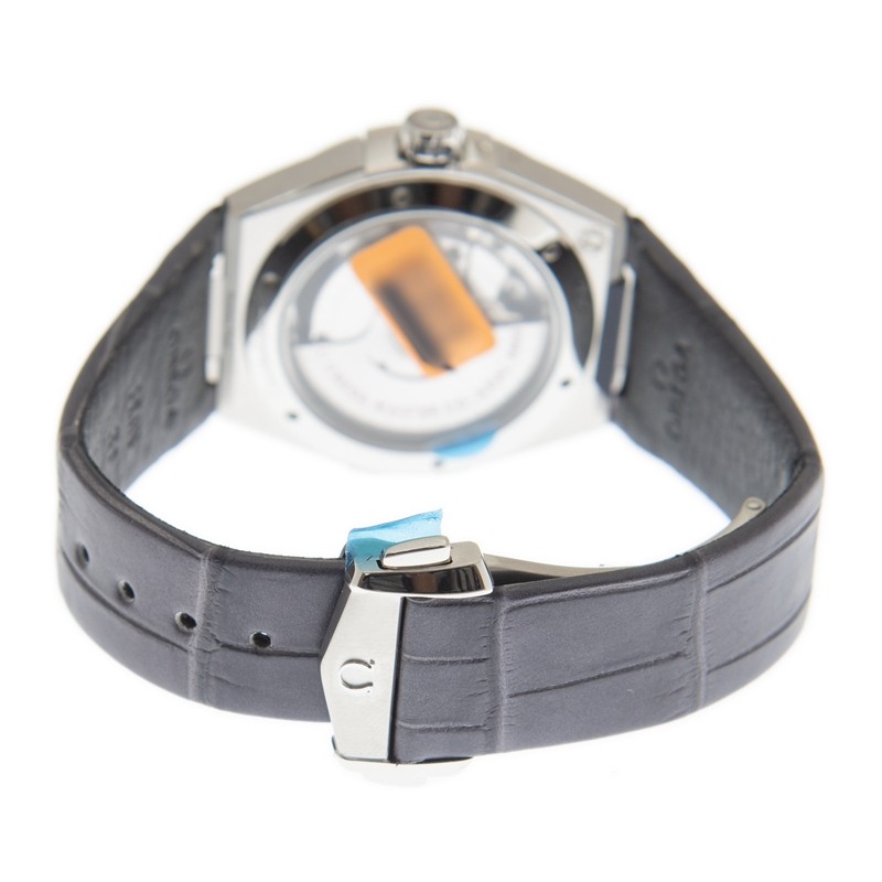 Omega 131.13.39.20.06.001 5