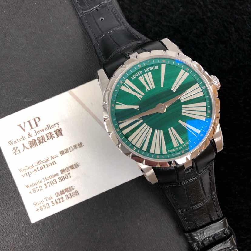 Roger Dubuis DBEX0518 5