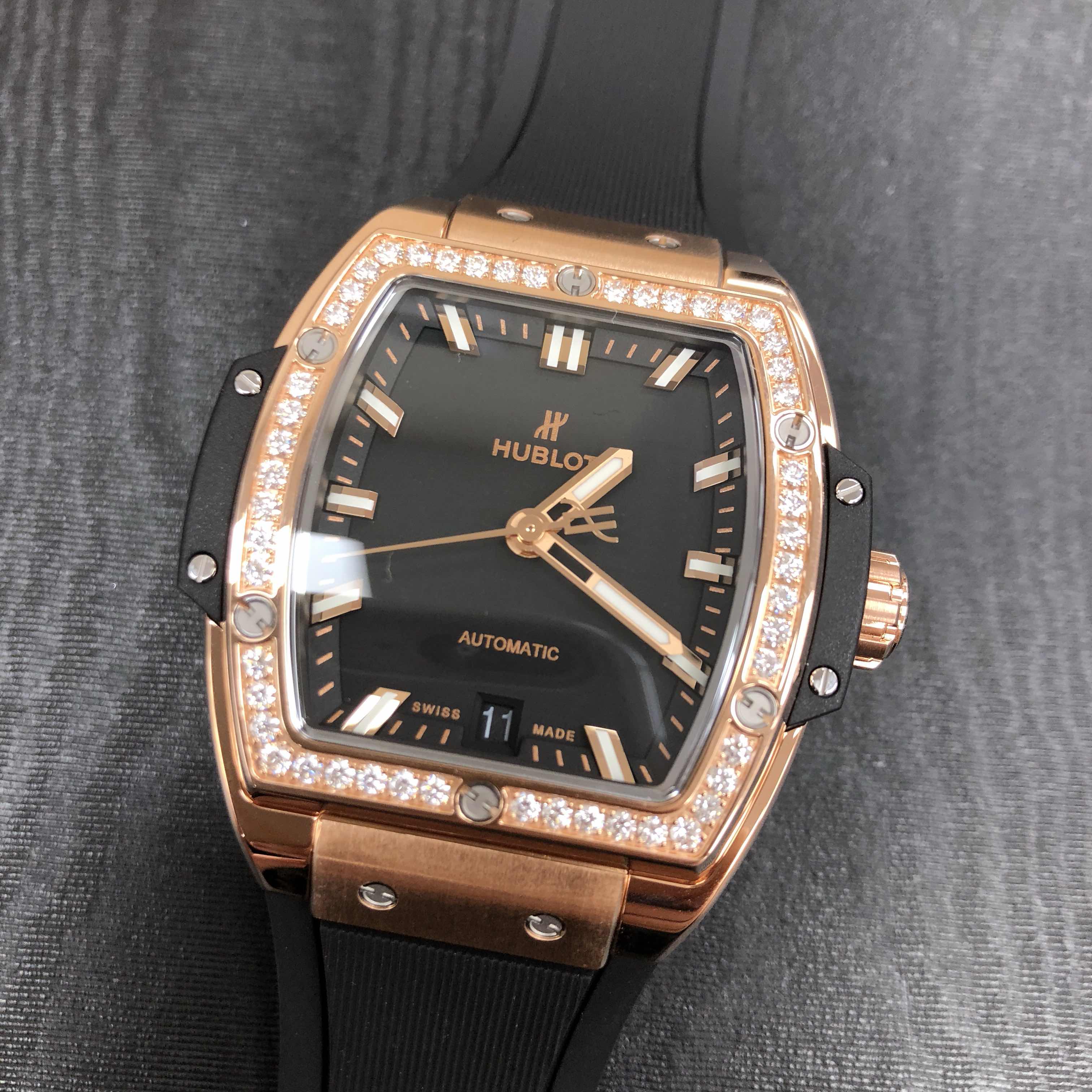 Hublot 665.OX.1180.RX.1204 5