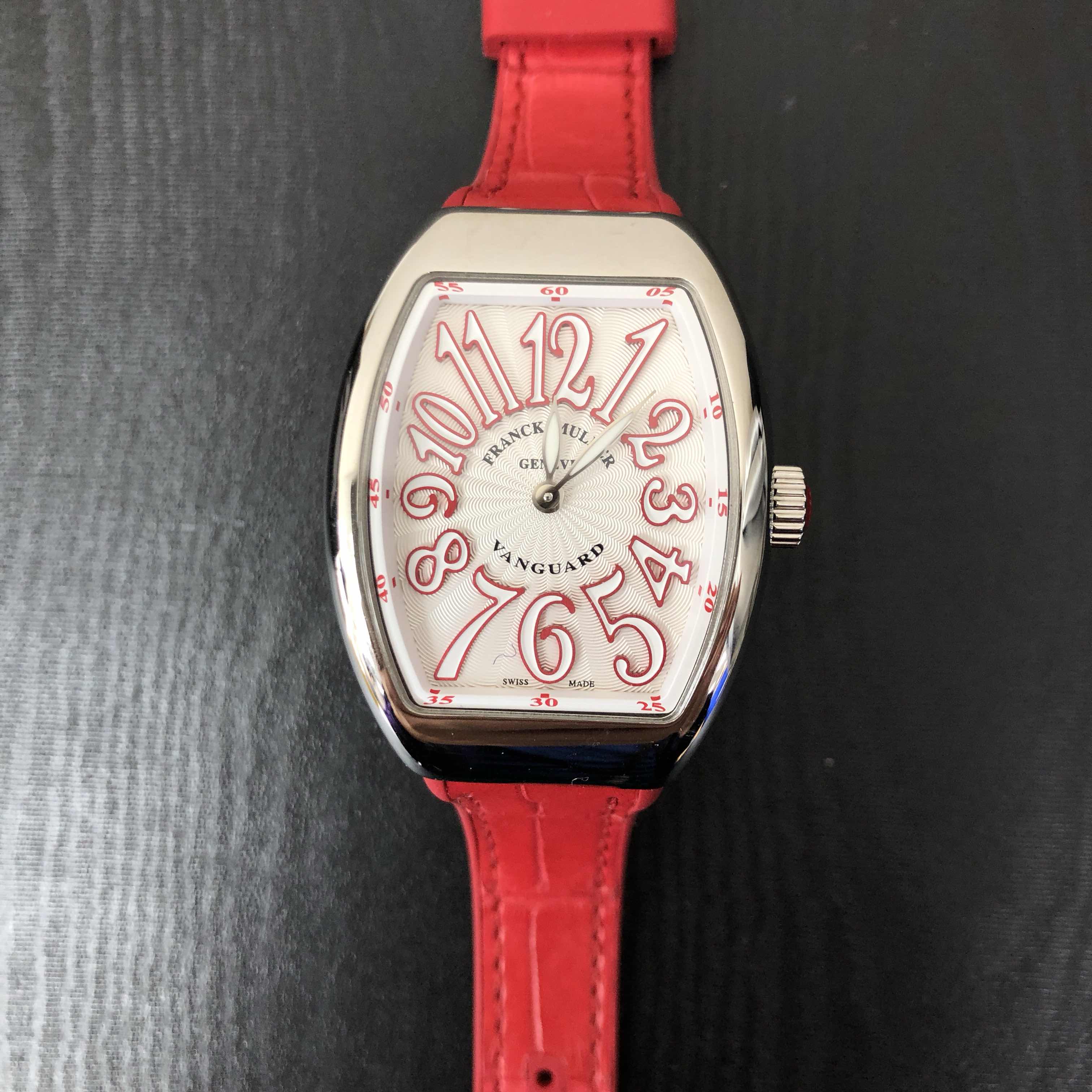 Franck Muller V 32 QZ (AC.RG) - WHITE 5