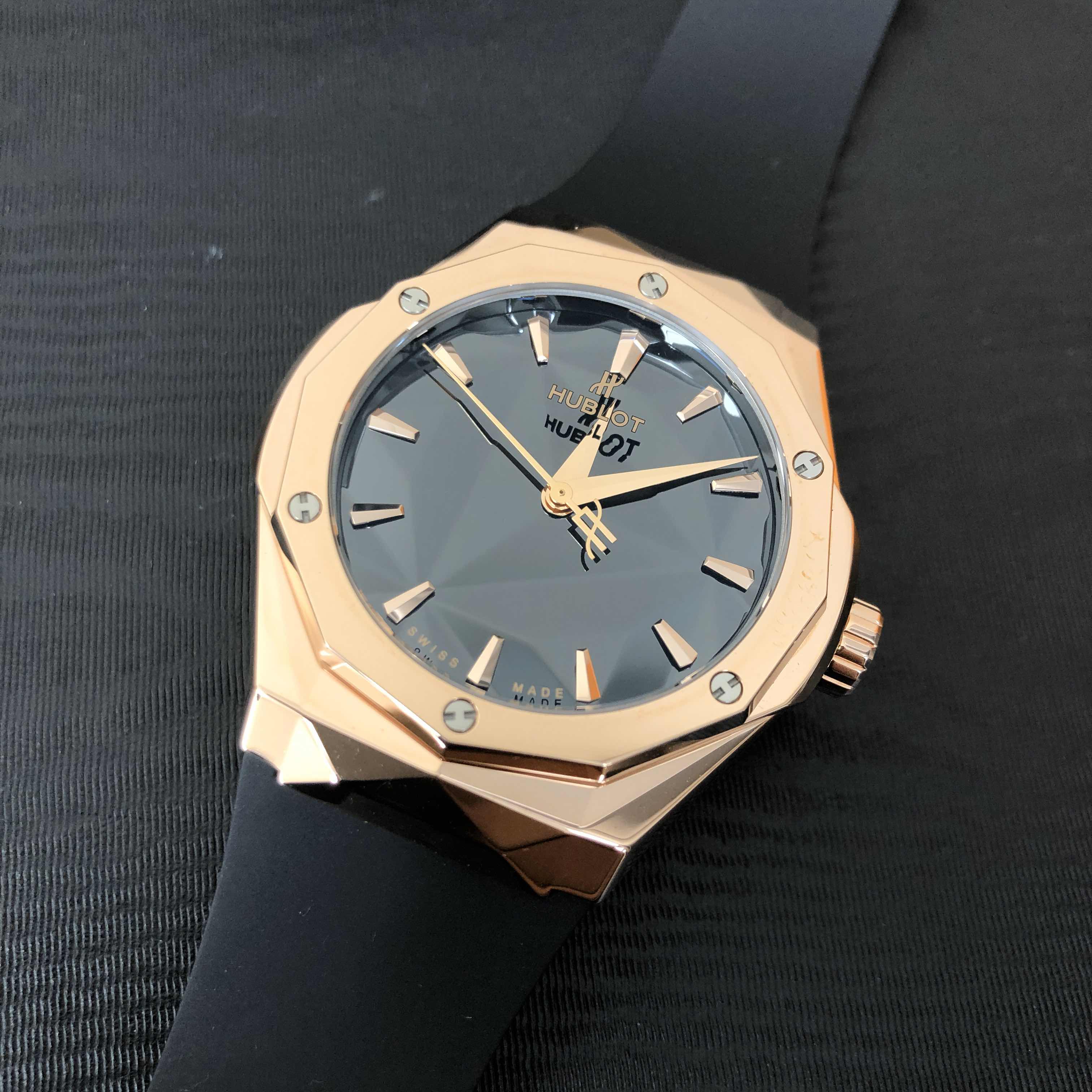 Hublot 550.OS.1800.RX.ORL19 5