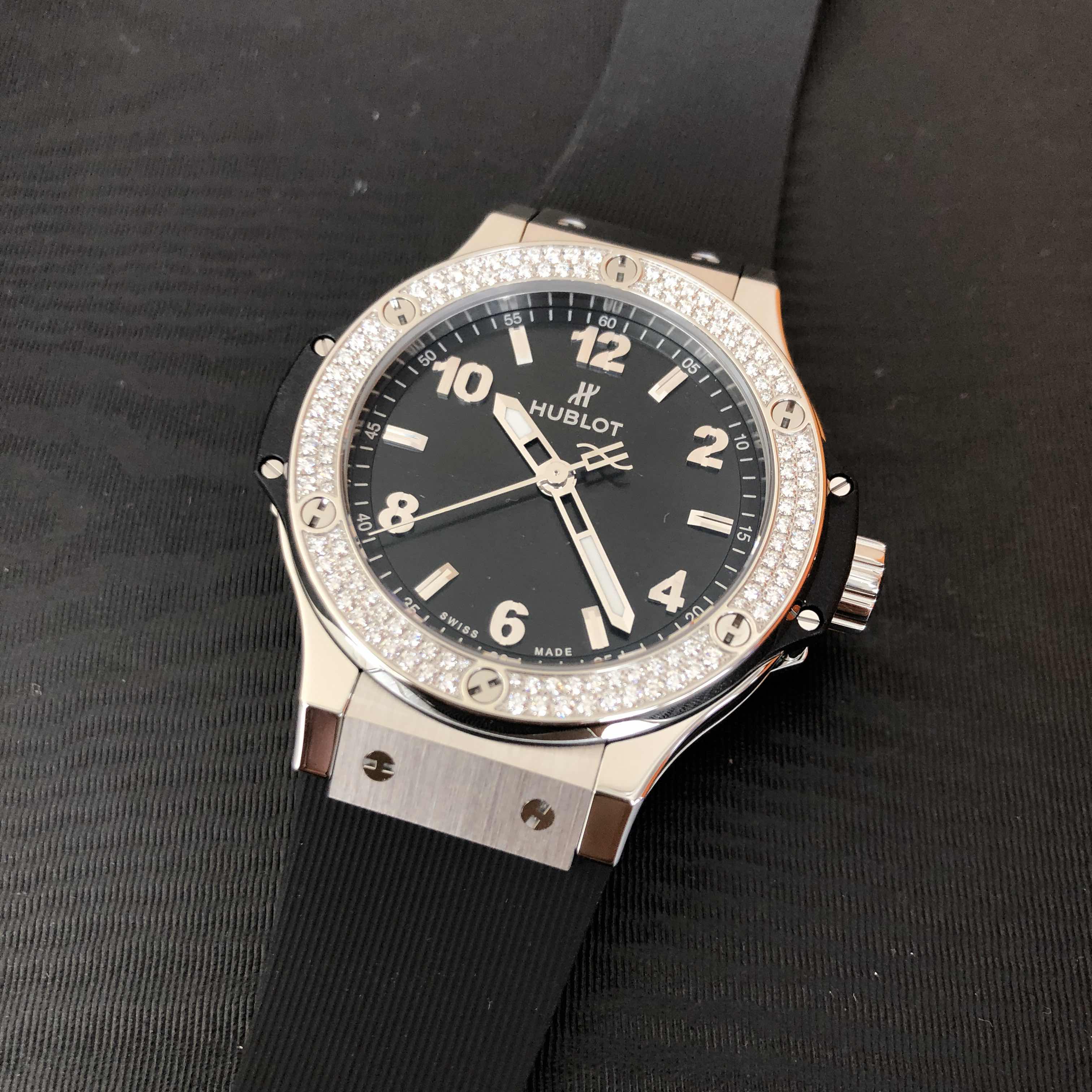 Hublot 361.SX.1270.RX.1104 5