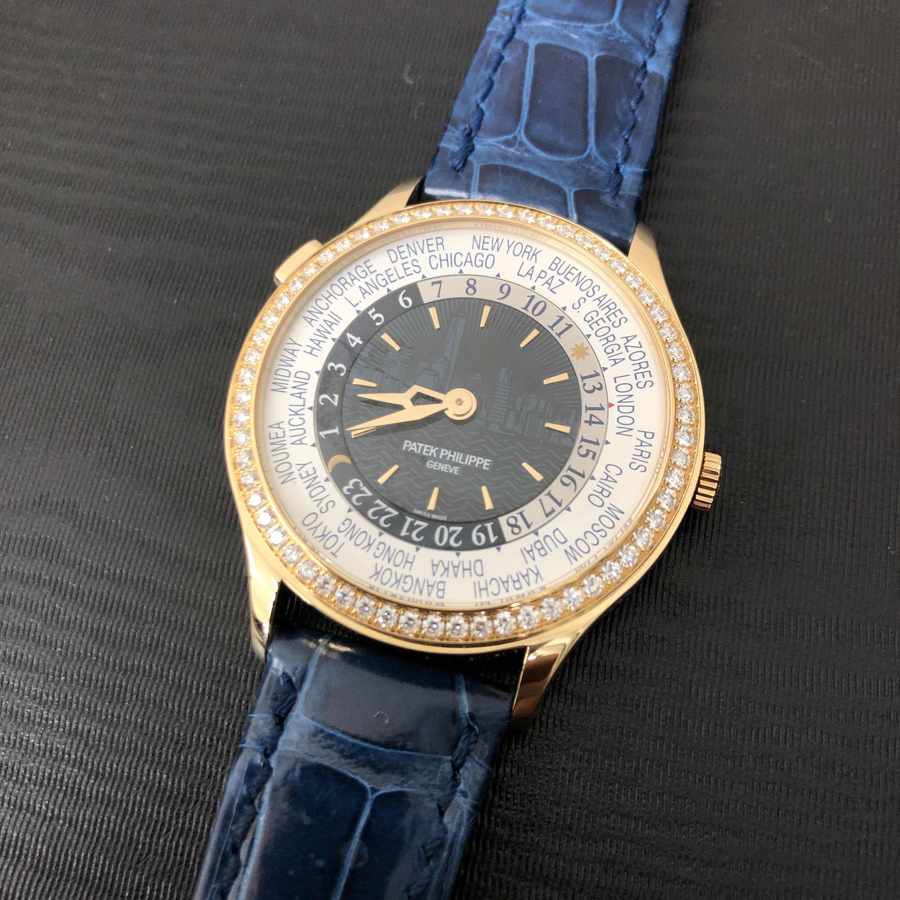 Patek Philippe 7130R-012  5