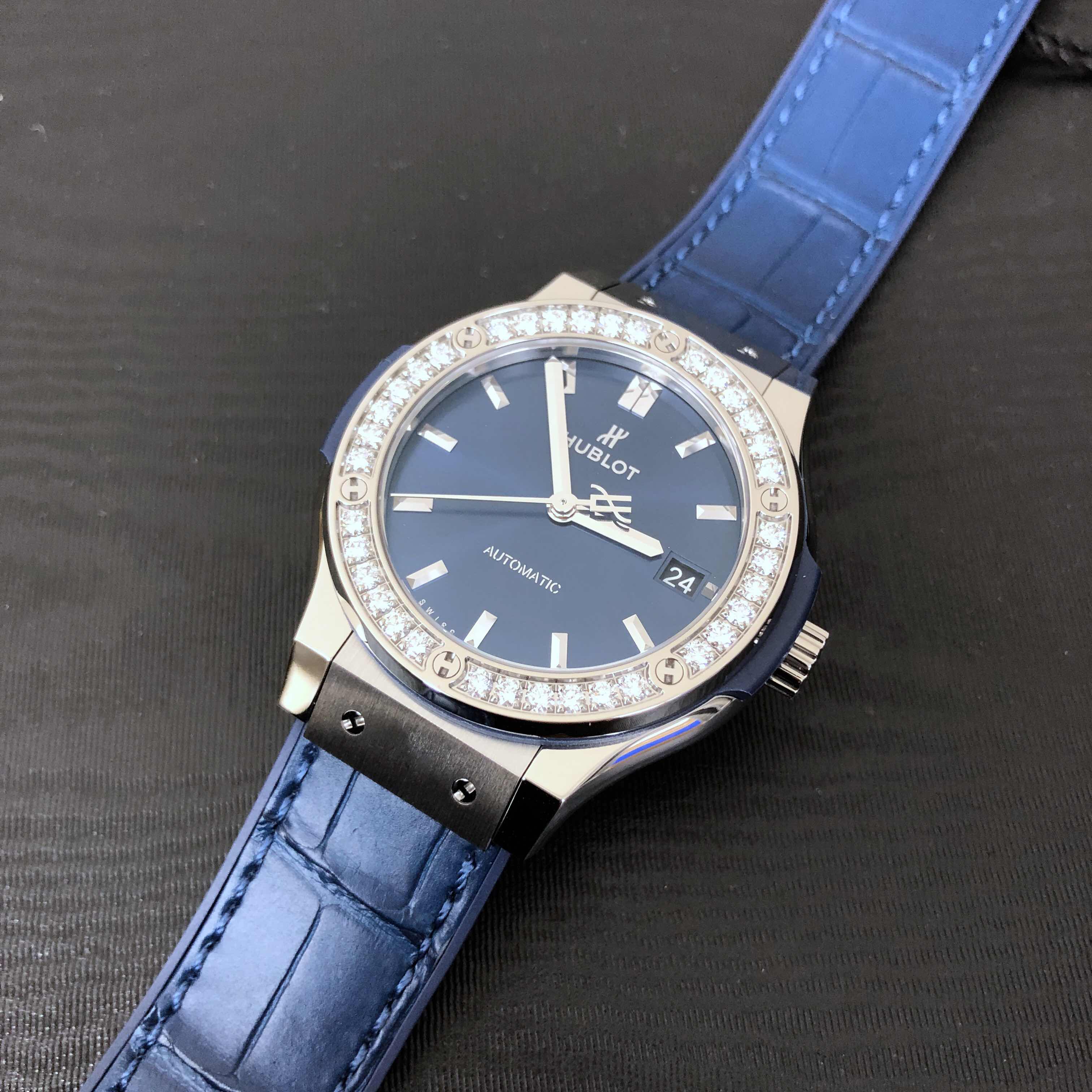 Hublot 565.NX.7170.LR.1204 5