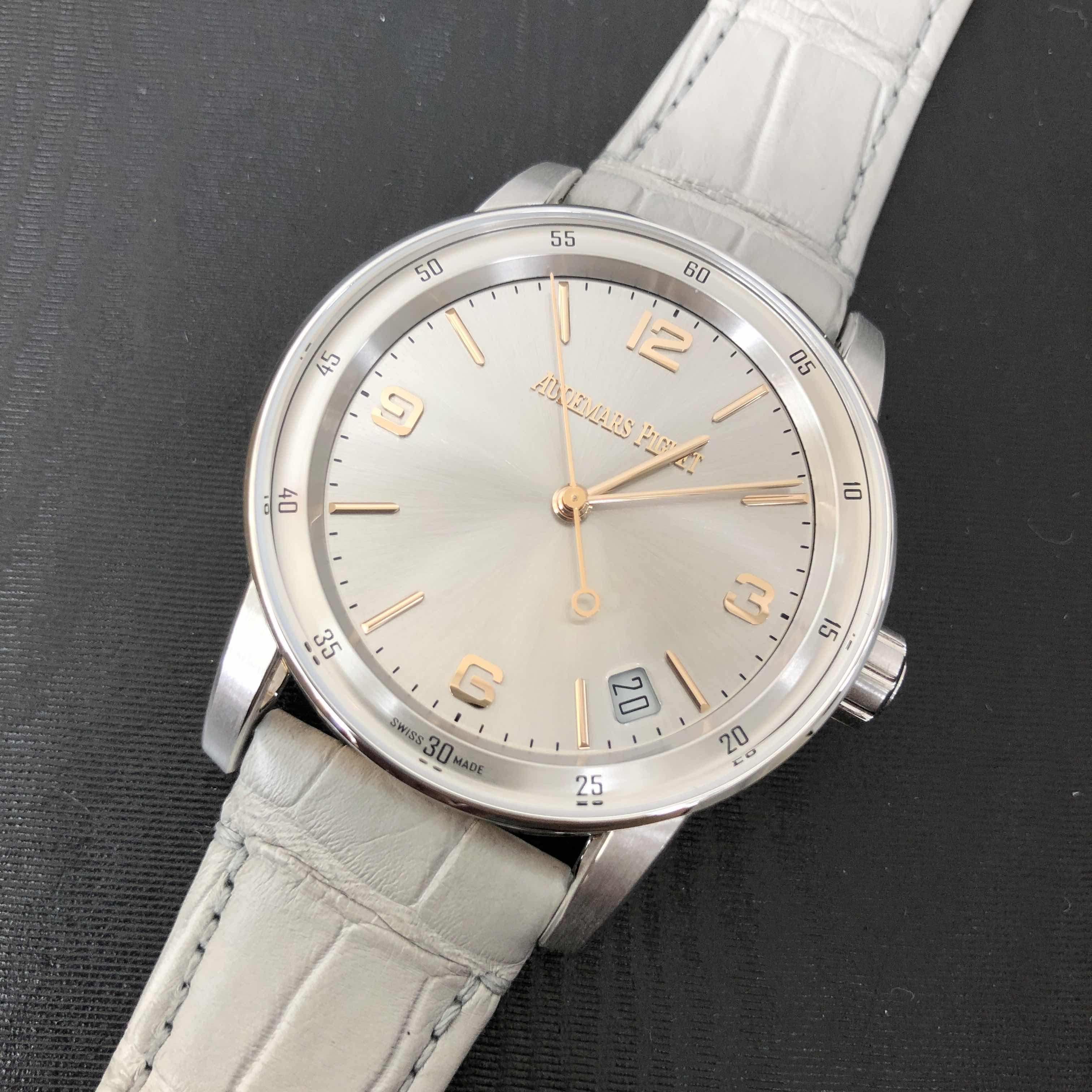 Audemars Piguet 15210CR.OO.A009CR.01 5