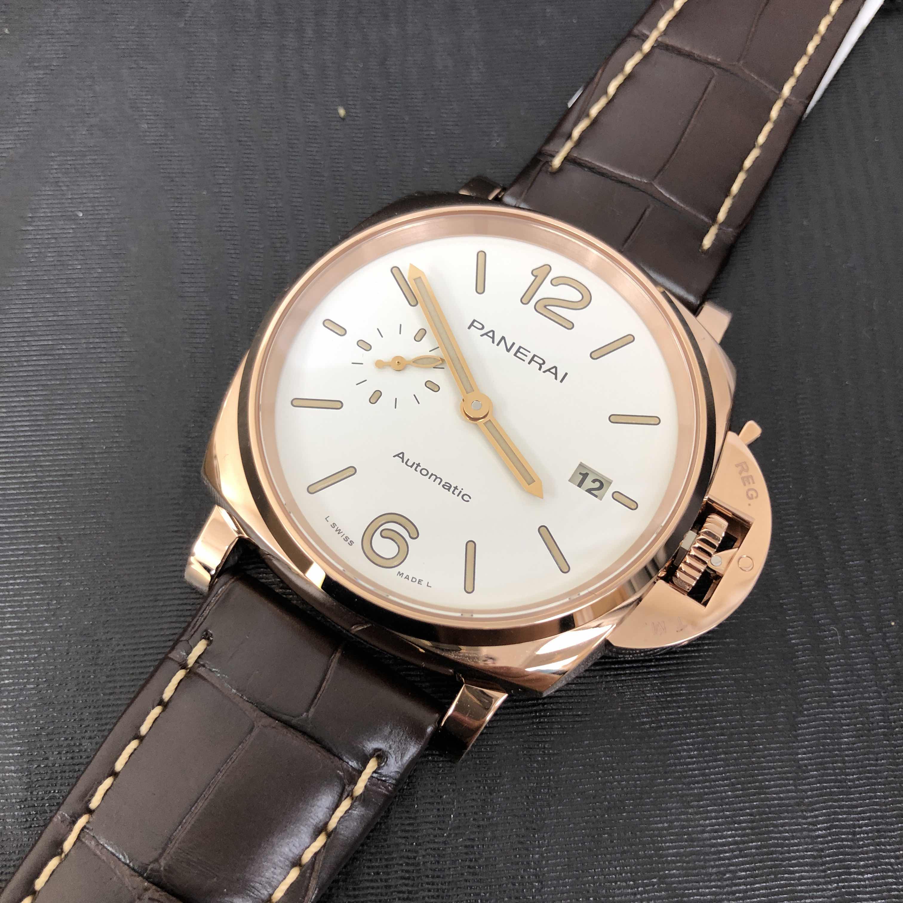 Panerai PAM01042  5