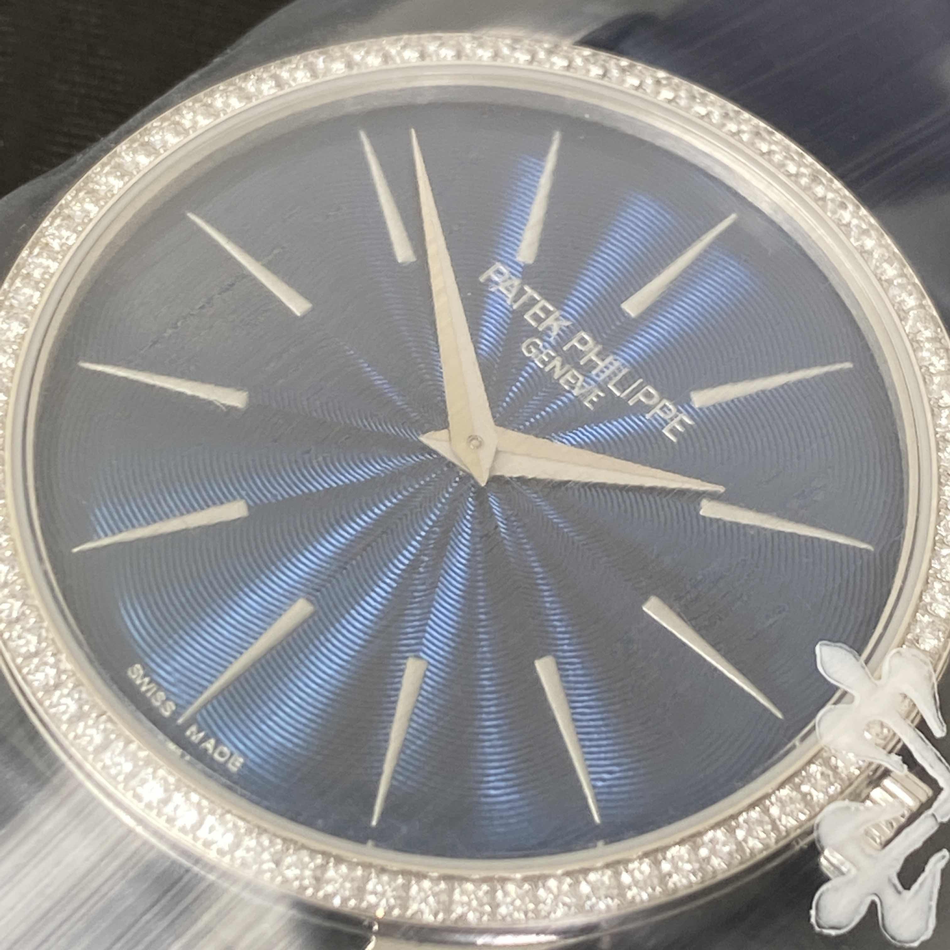 Patek Philippe 4997/200G-001 5