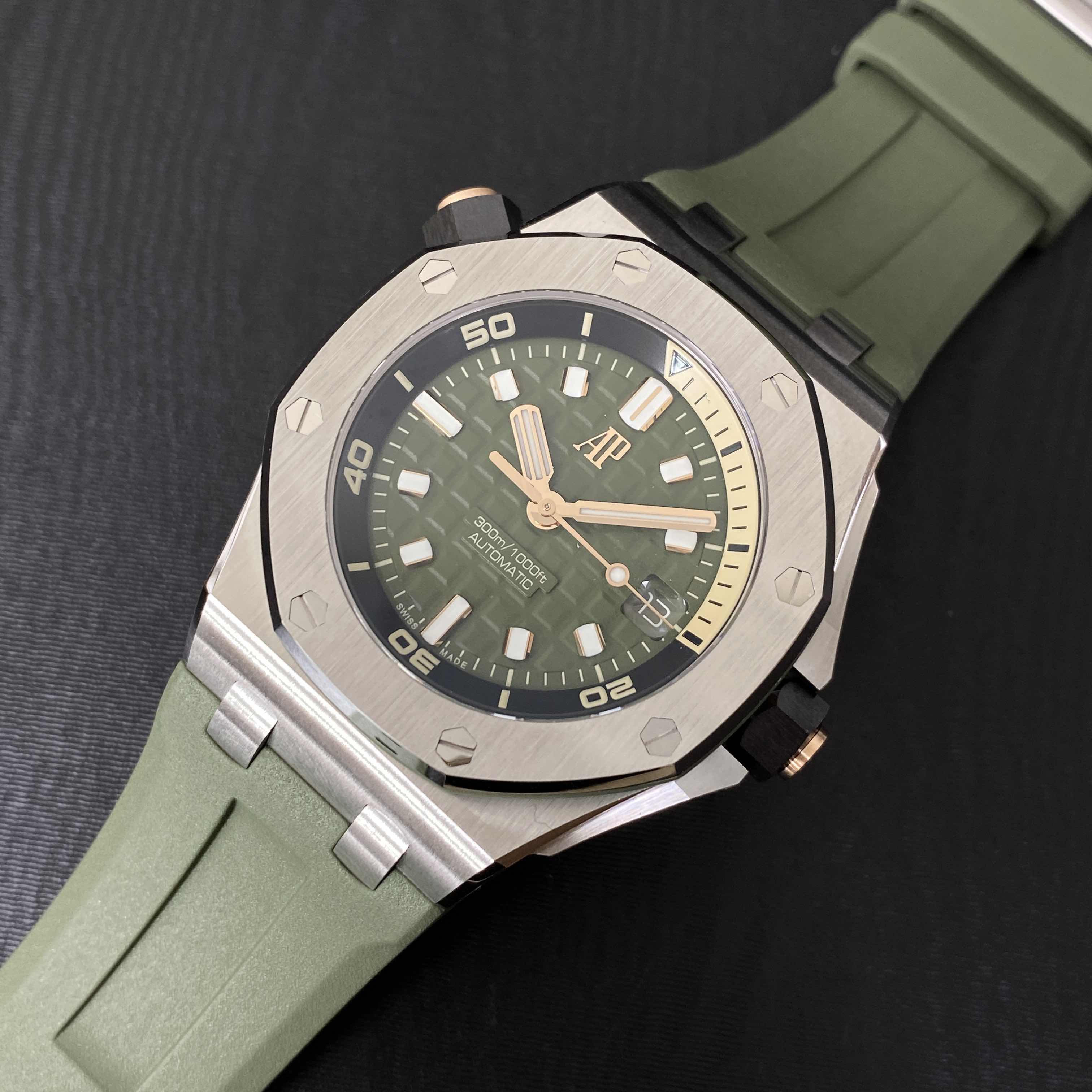 Audemars Piguet 15720ST.OO.A052CA.01 5