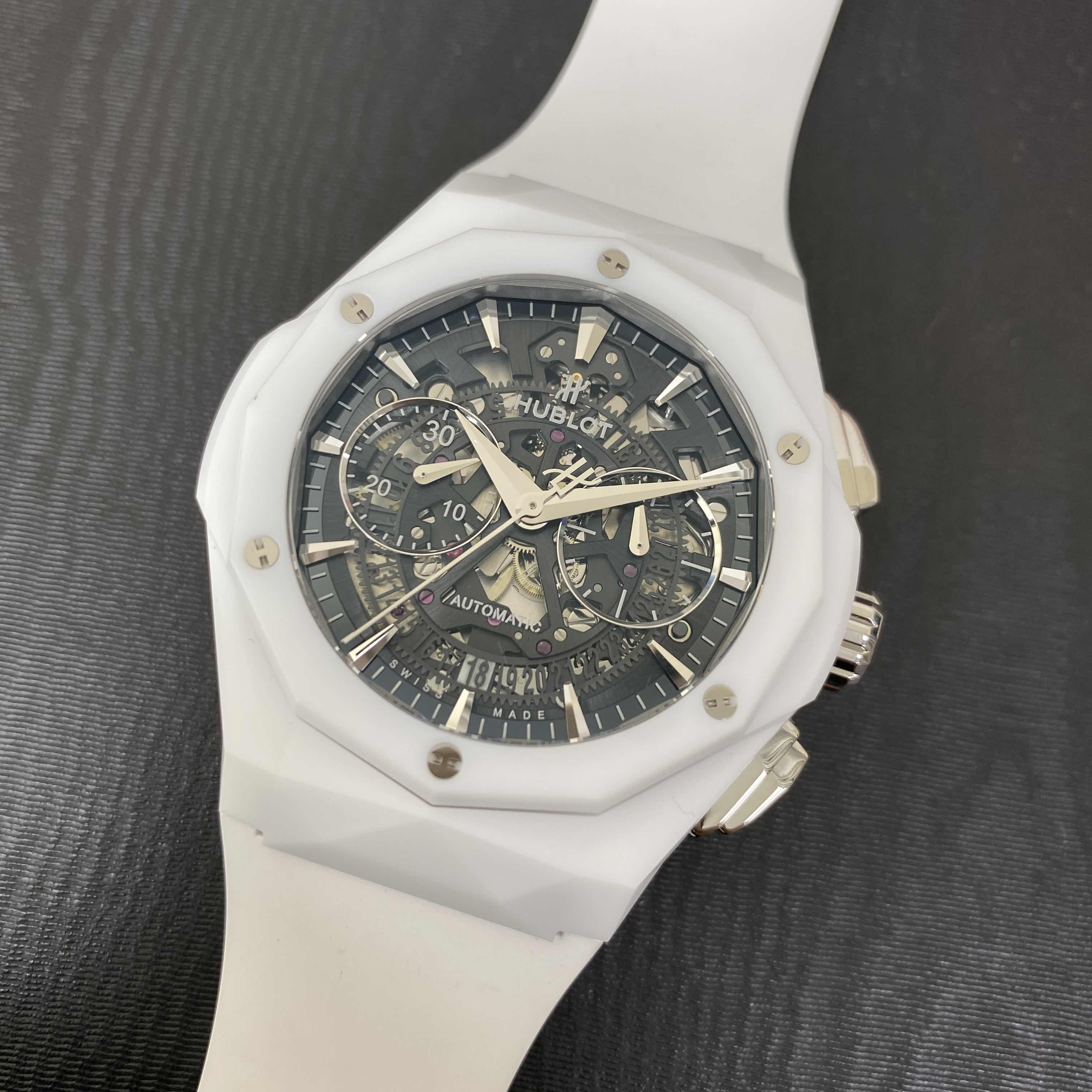 Hublot 525.HI.0170.RW.ORL21 5
