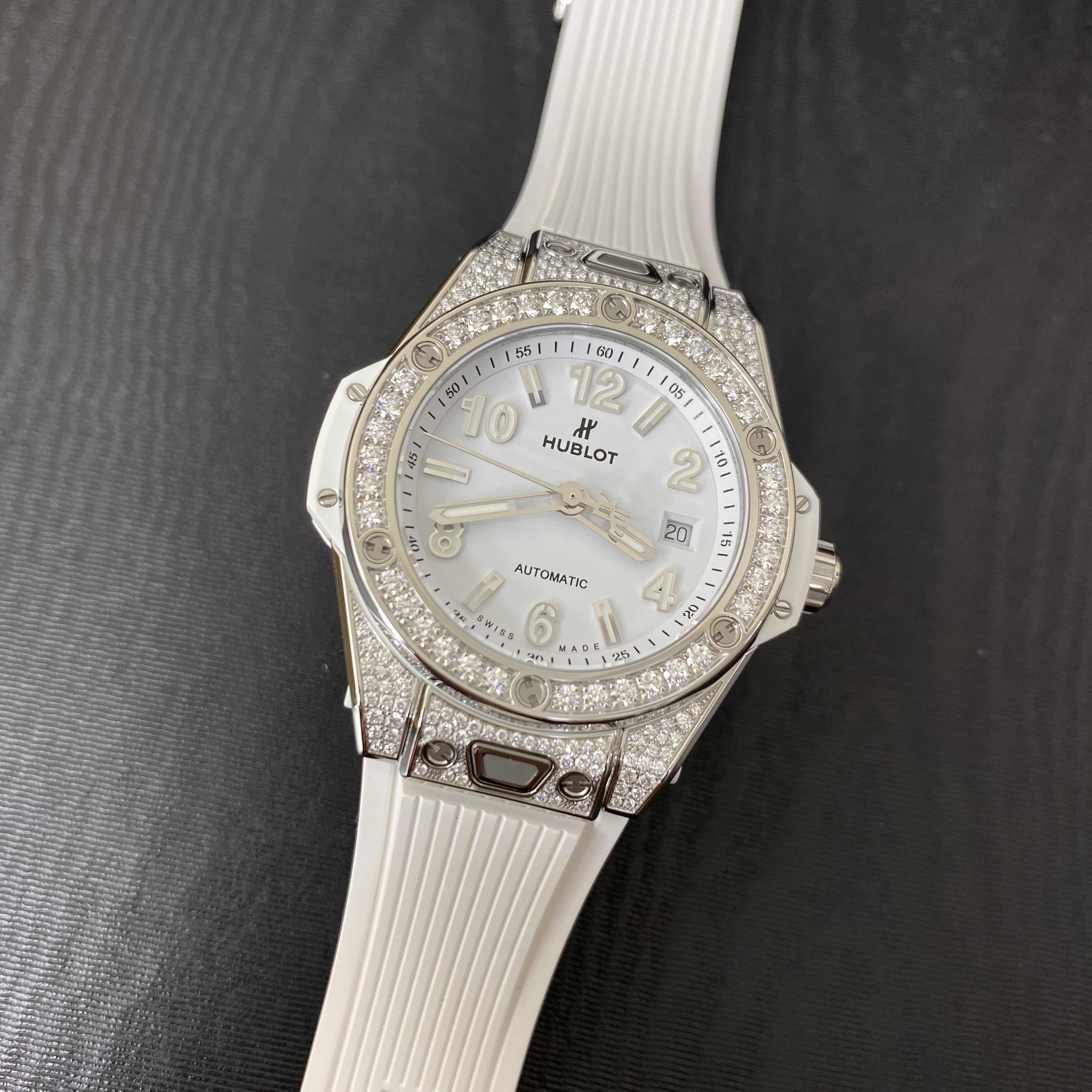 Hublot 485.SE.2010.RW.1604 5