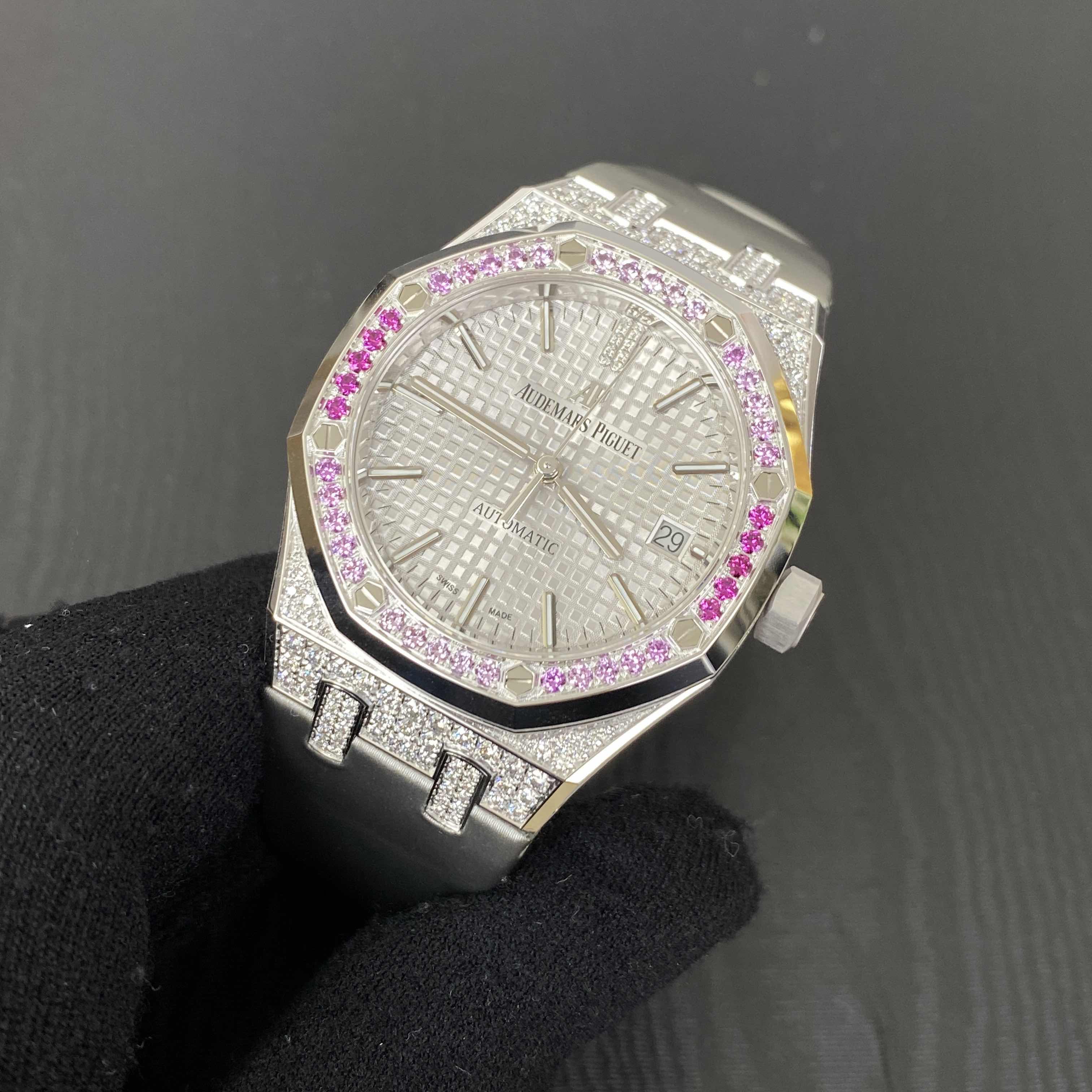 Audemars Piguet 15452BC.ZY.D007VE.01 5