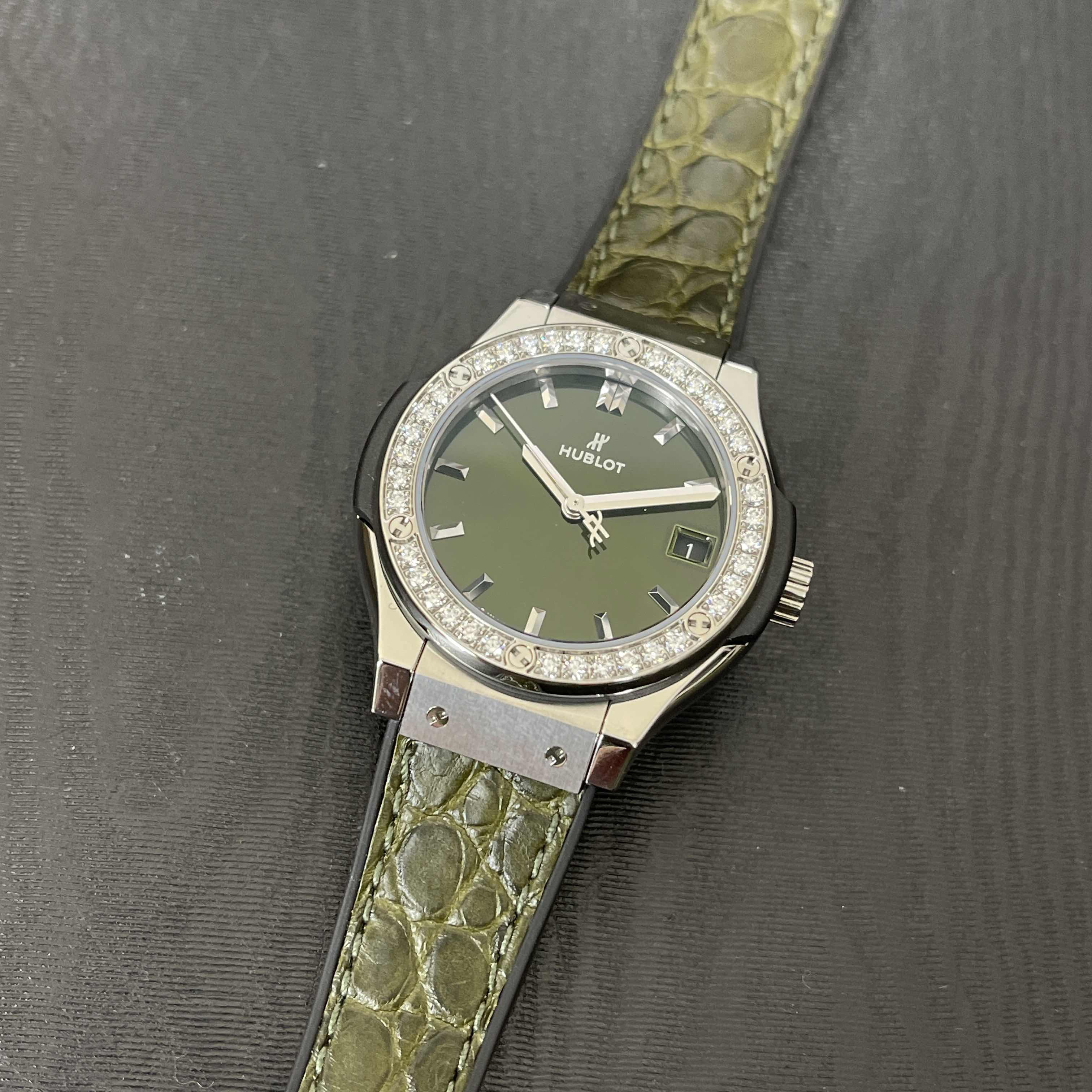 Hublot 581.NX.8970.LR.1104 5