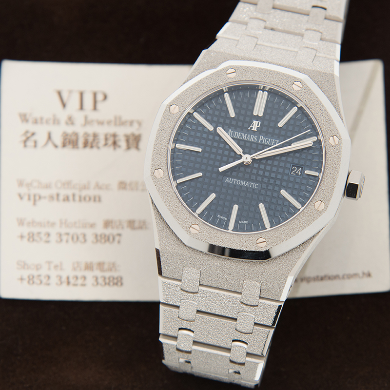 Audemars Piguet 15410BC.GG.1224BC.01  6