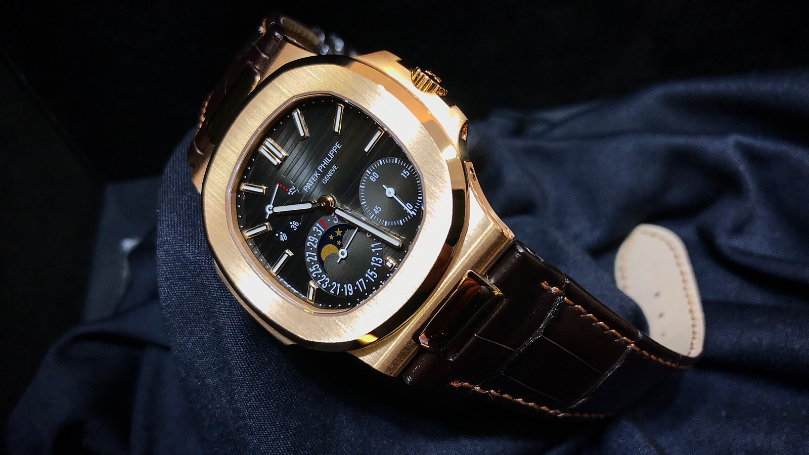 Patek Philippe 5712R-001 6
