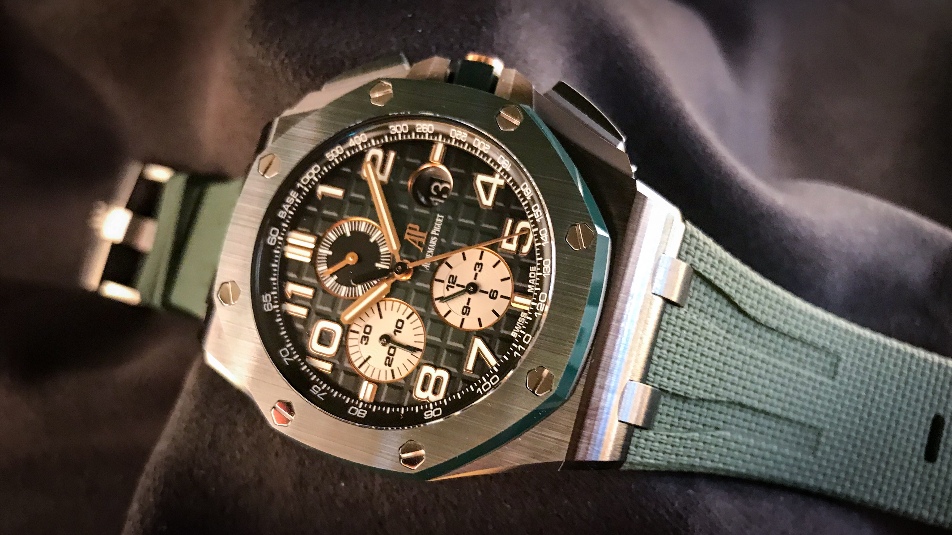 Audemars Piguet 26405CE.OO.A056CA.01 6