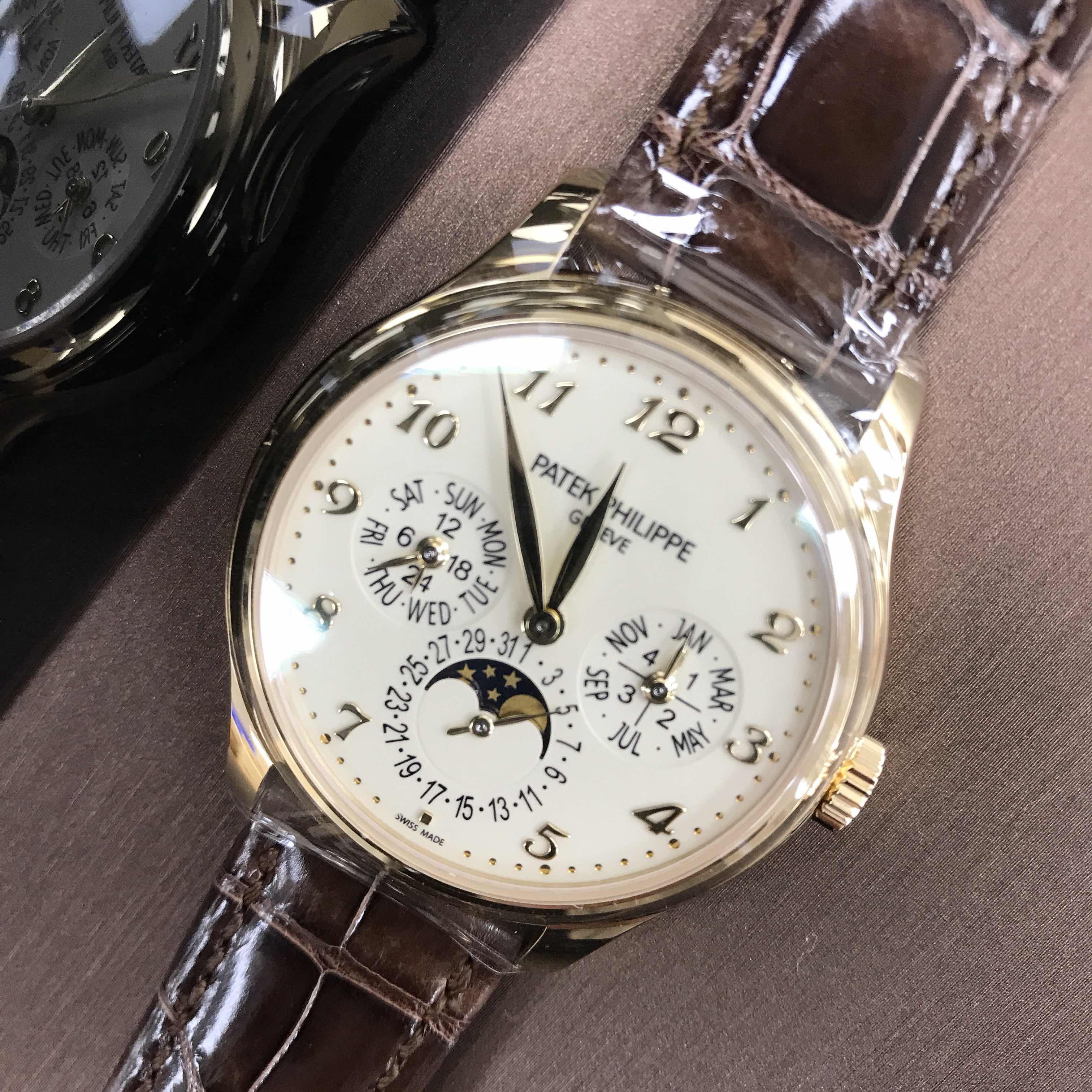 Patek Philippe 5327J-001 6