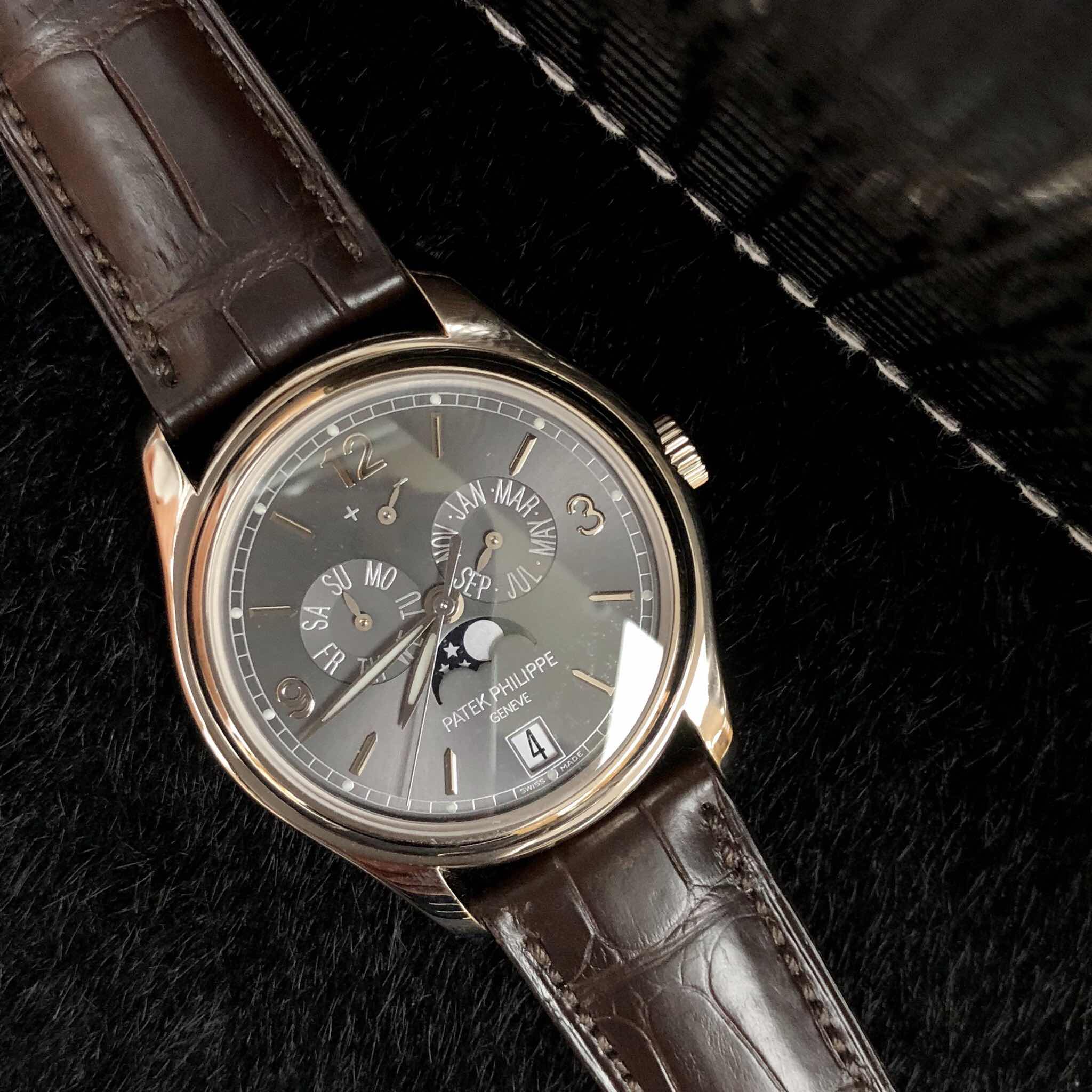 Patek Philippe 5146G-010 6