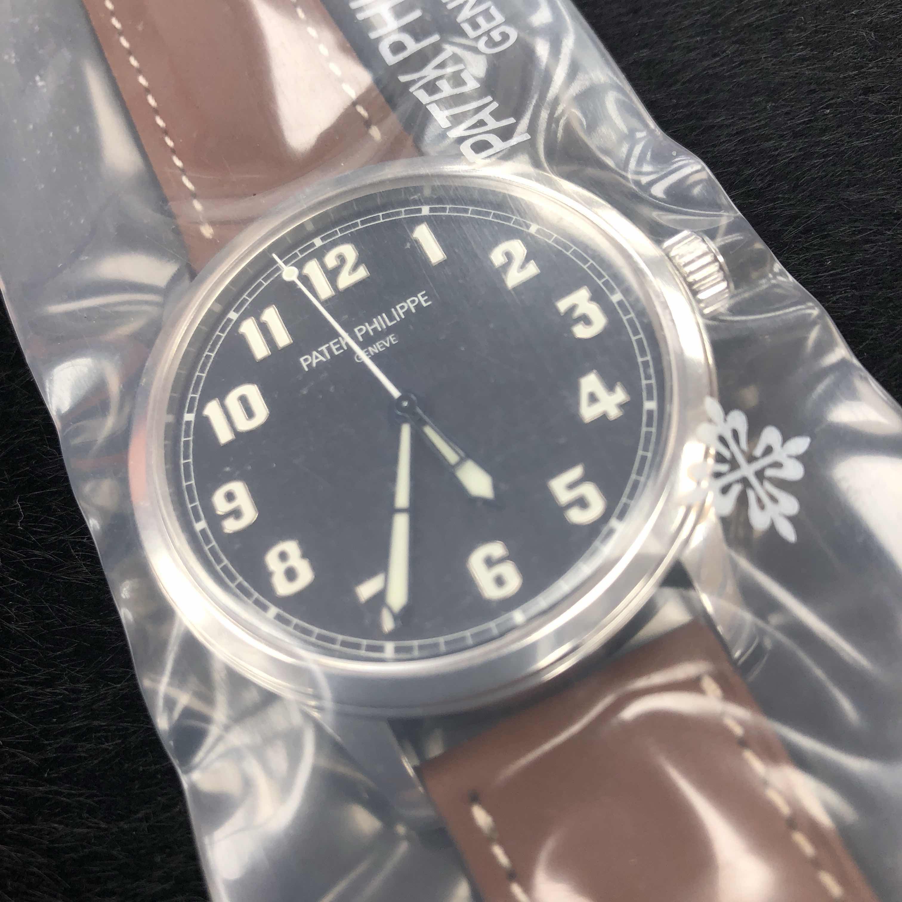 Patek Philippe 5522A-001 6