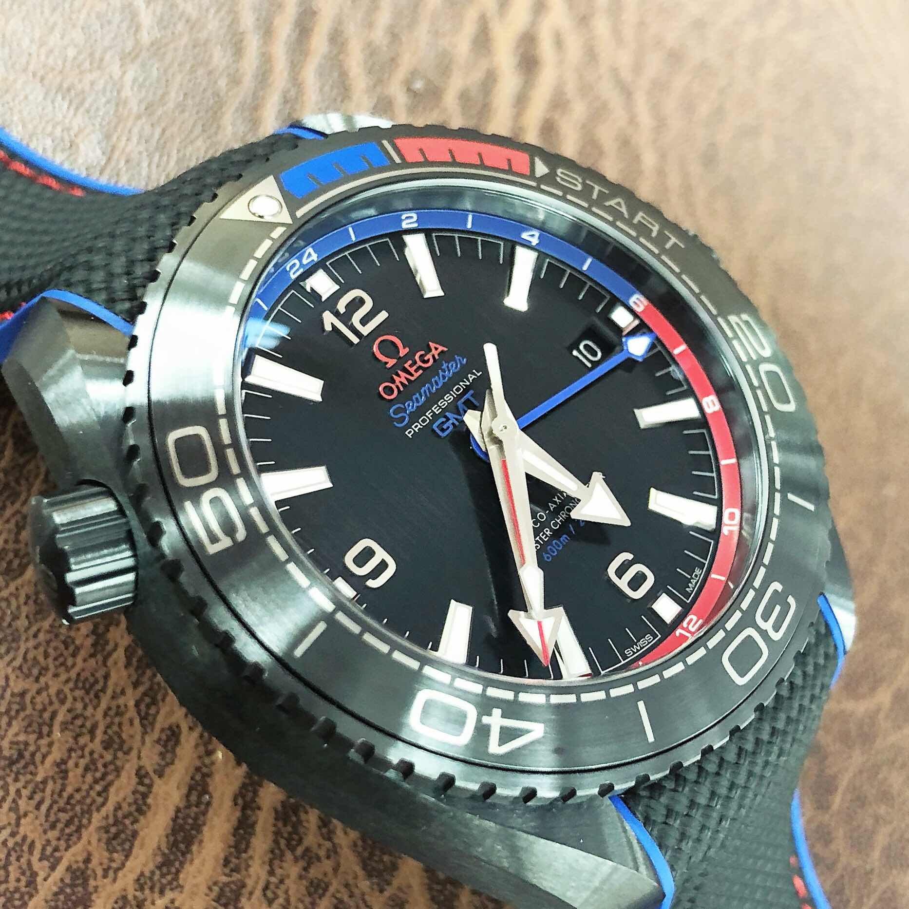 Omega 215.92.46.22.01.004 6