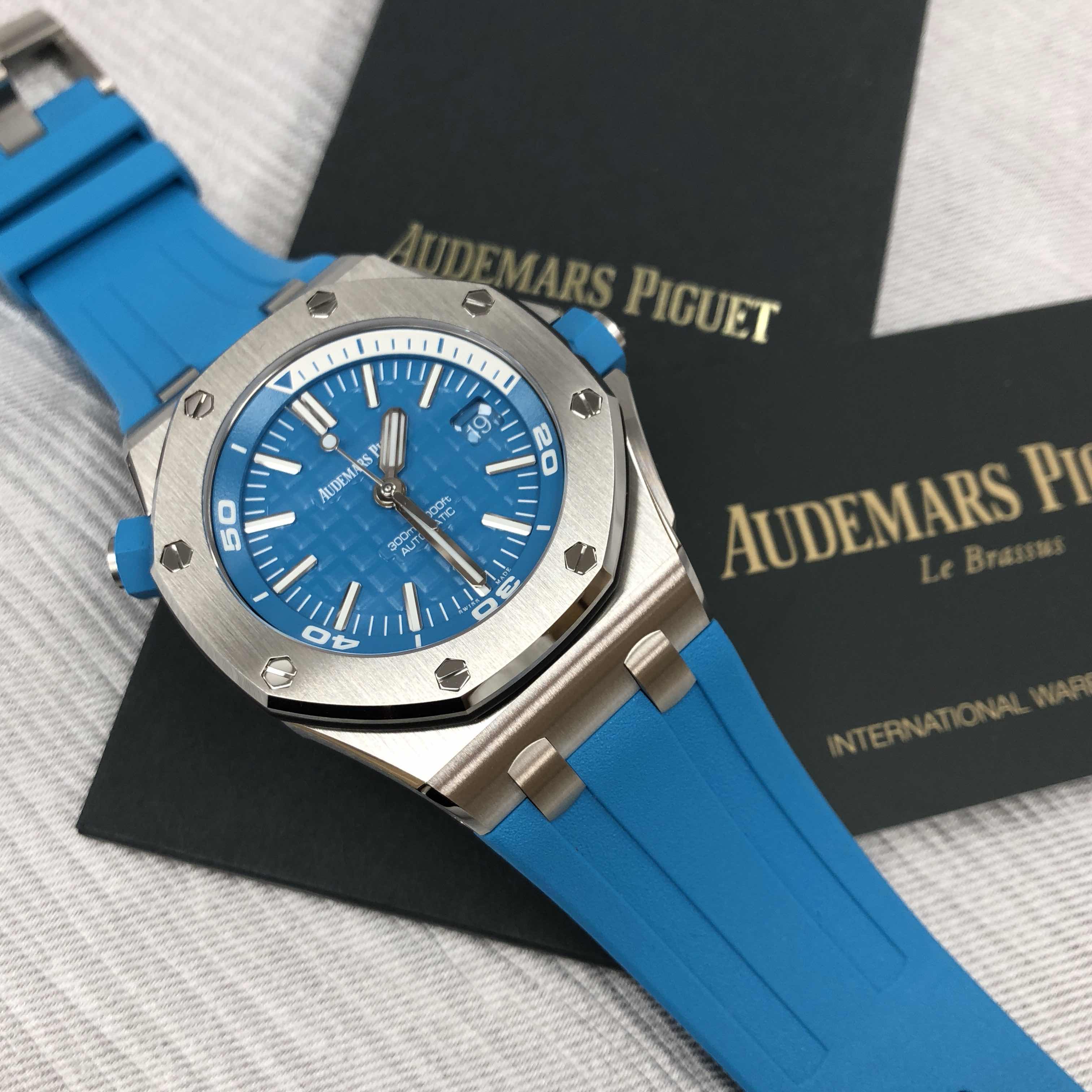 Audemars Piguet 15710ST.OO.A032CA.01  6