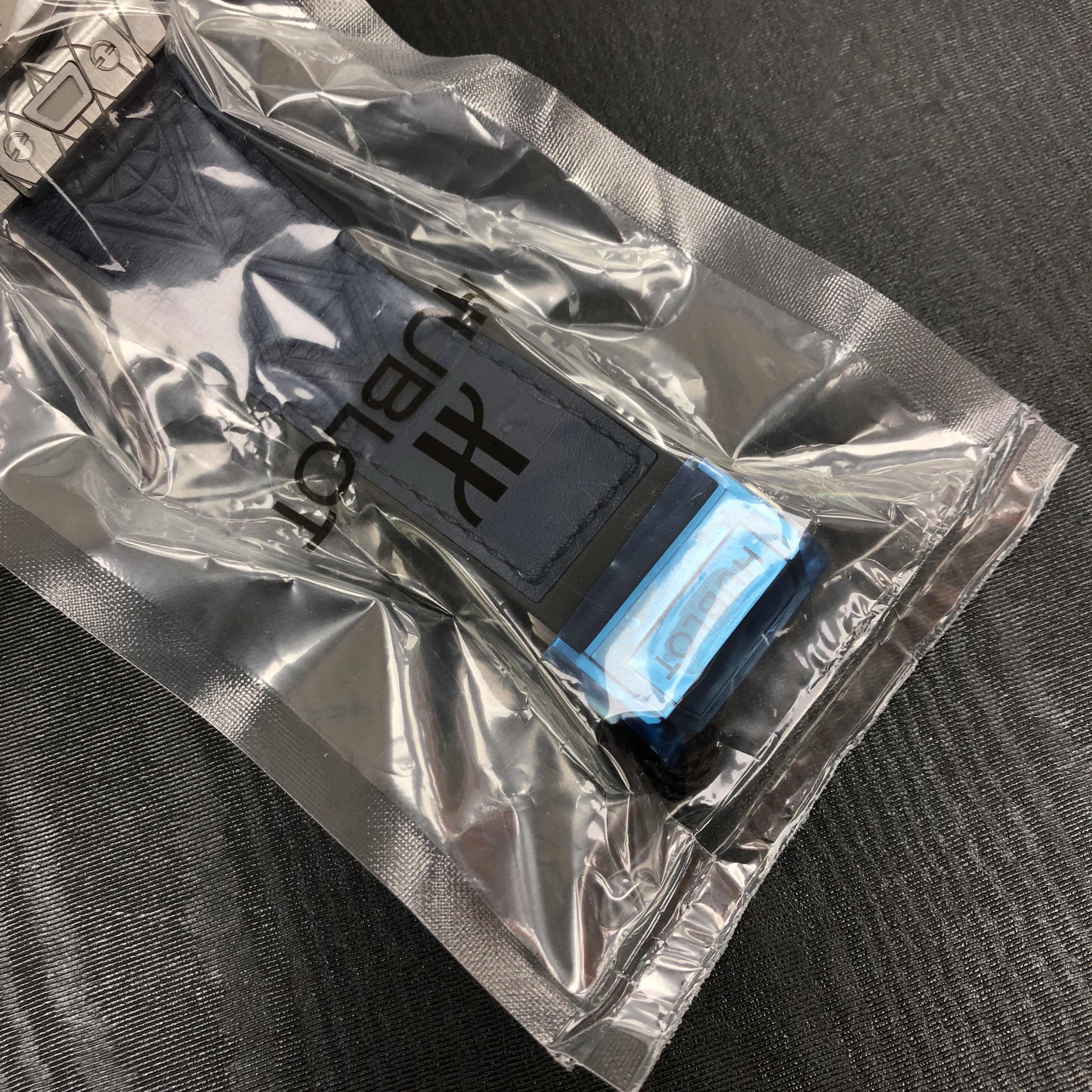 Hublot 415.NX.7179.VR.MXM18 6