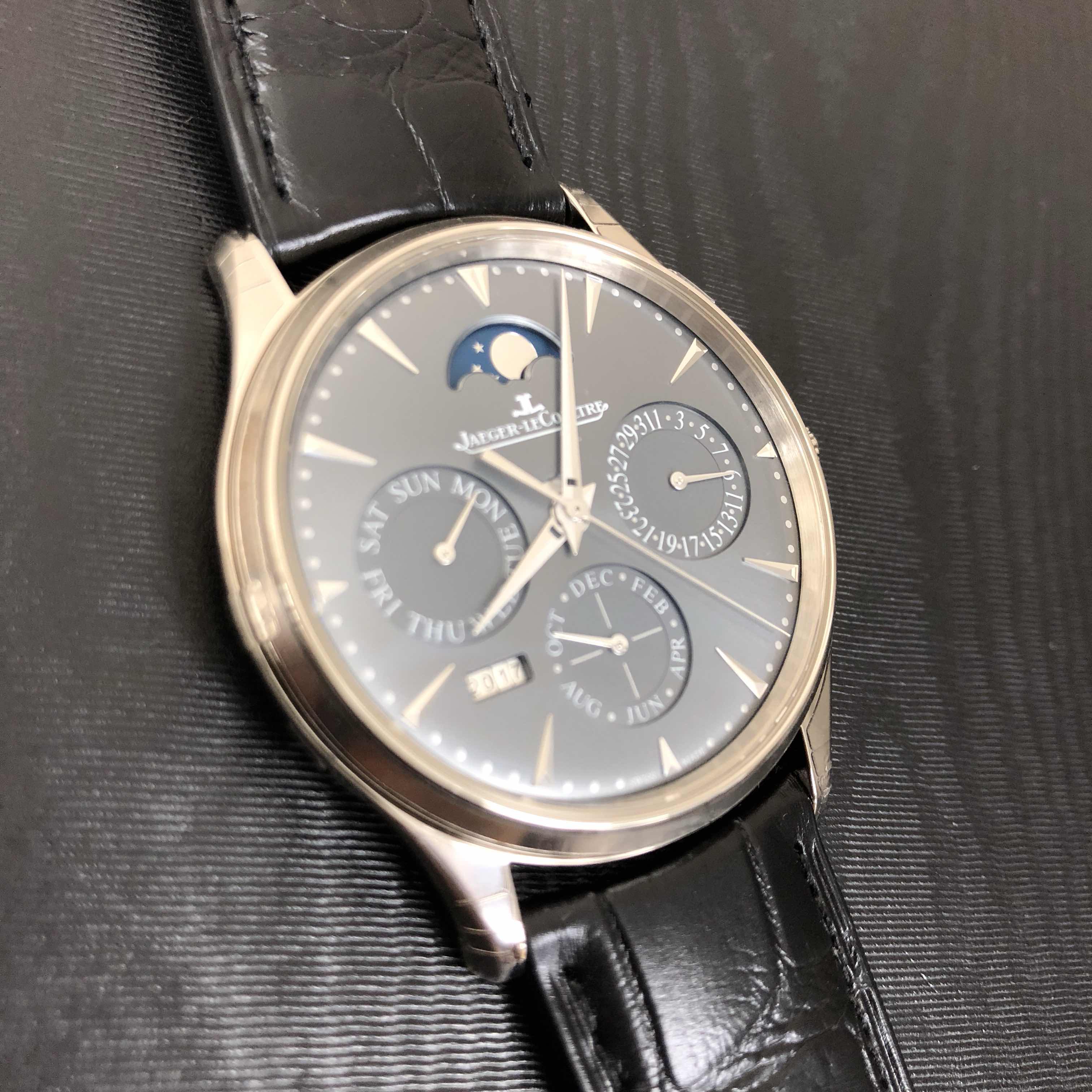 Jaeger-Lecoultre Q130354J 6